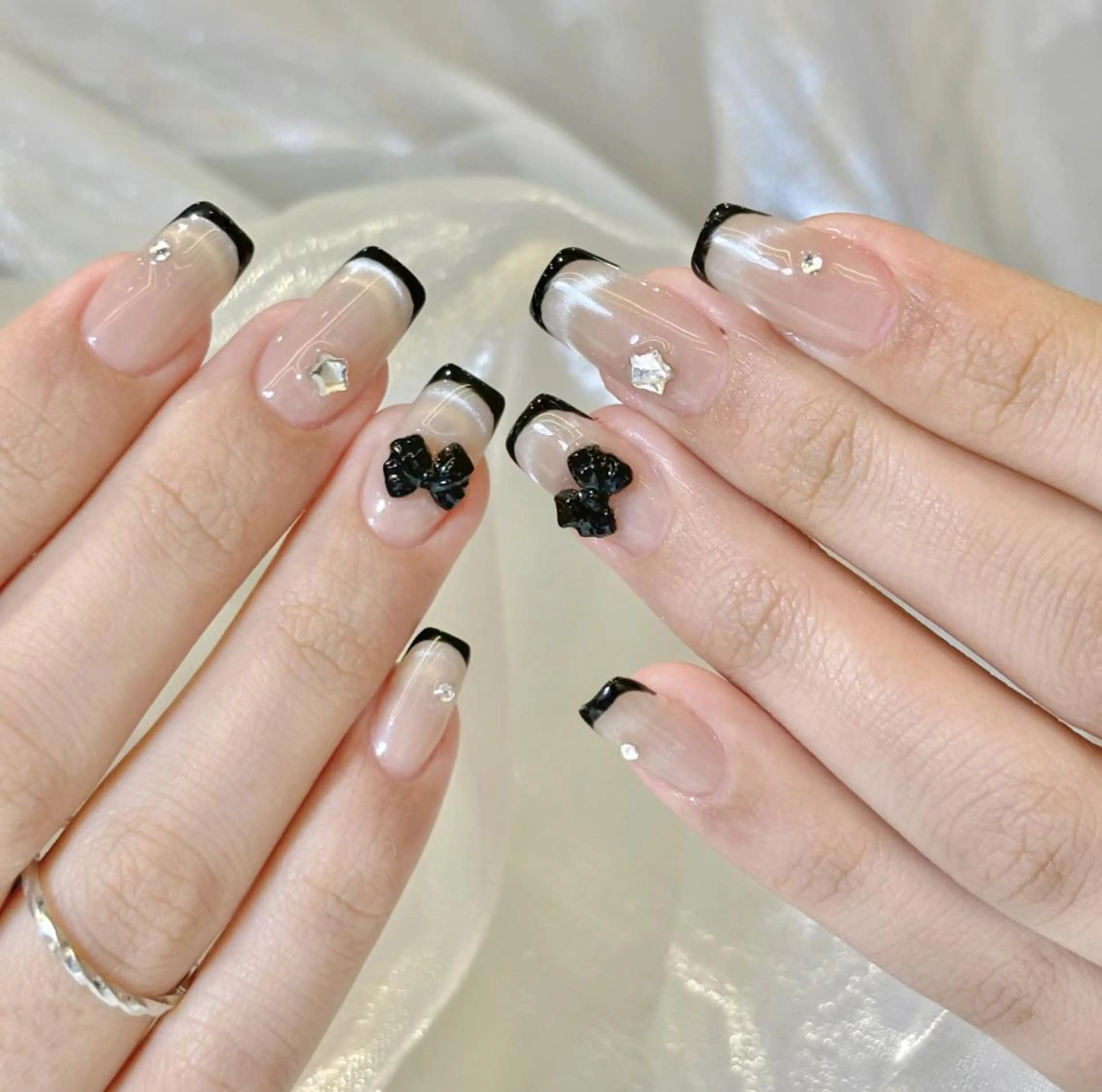 ネイル ハンドネイル 🎀 NaNa_nailのネイルデザイン