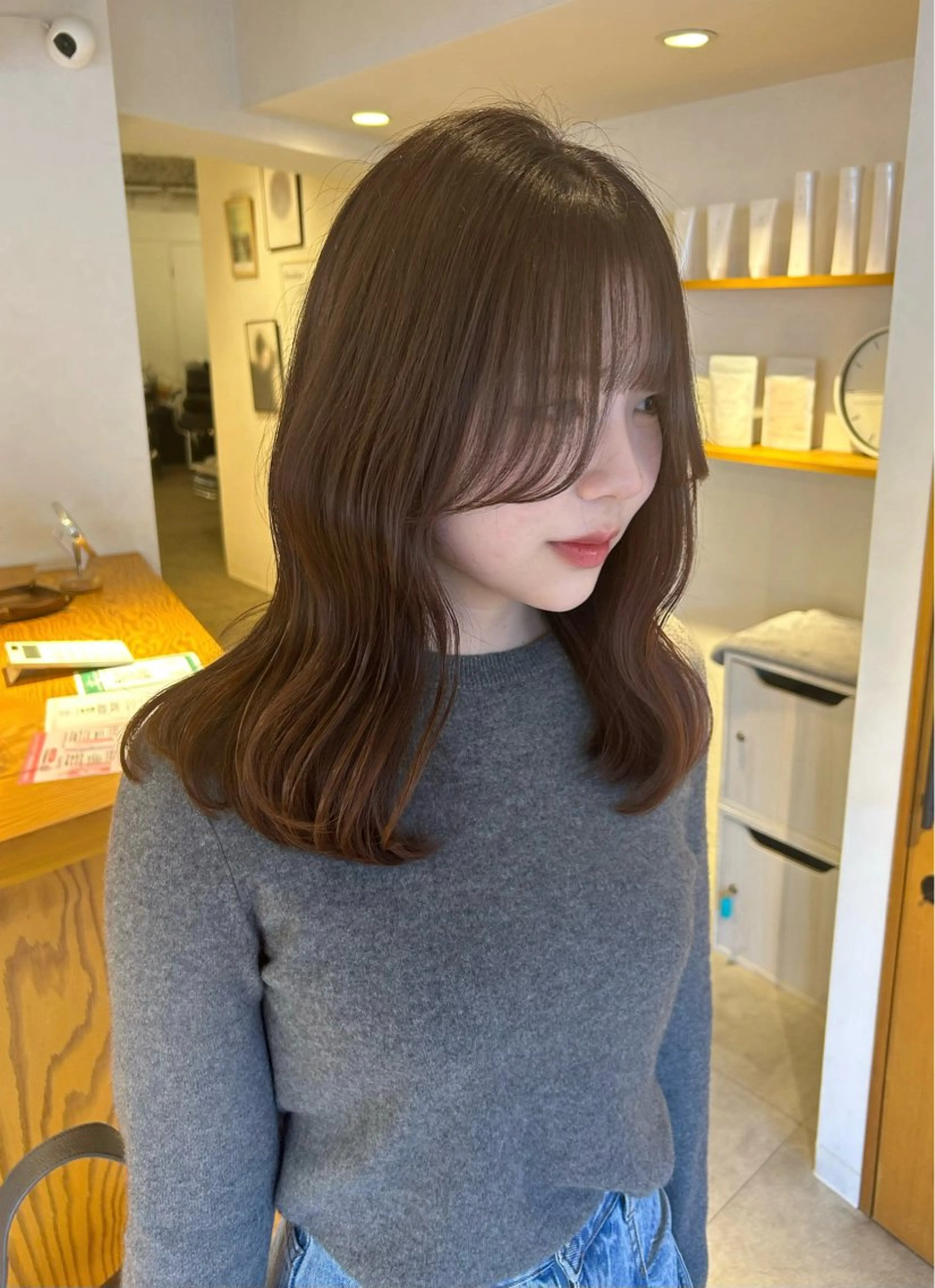 セミロング カラー 🖤KAHO🖤 /透明感/艶髪/暖色のヘアスタイル