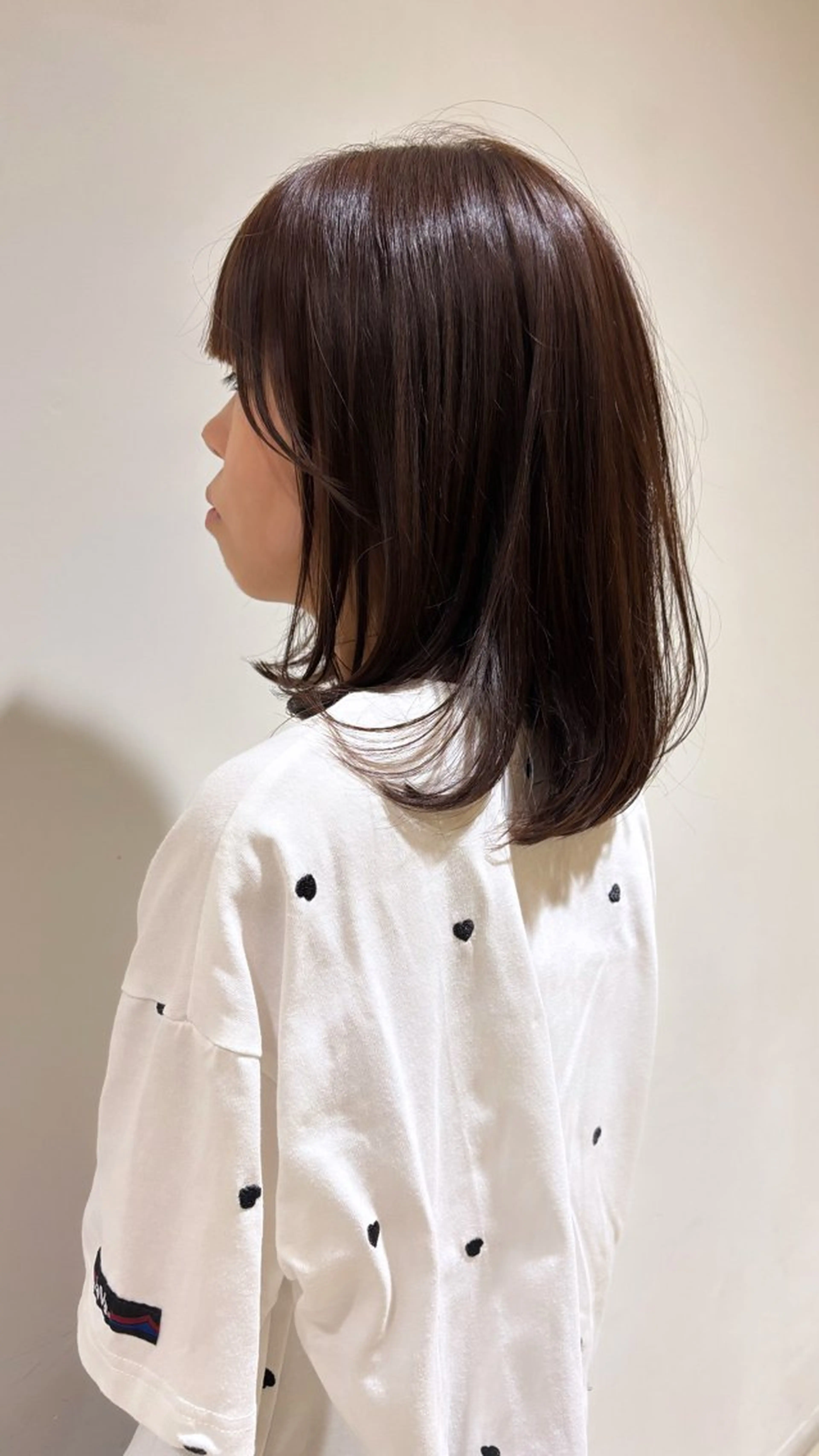 ミディアム 矢野 明梨のヘアスタイル