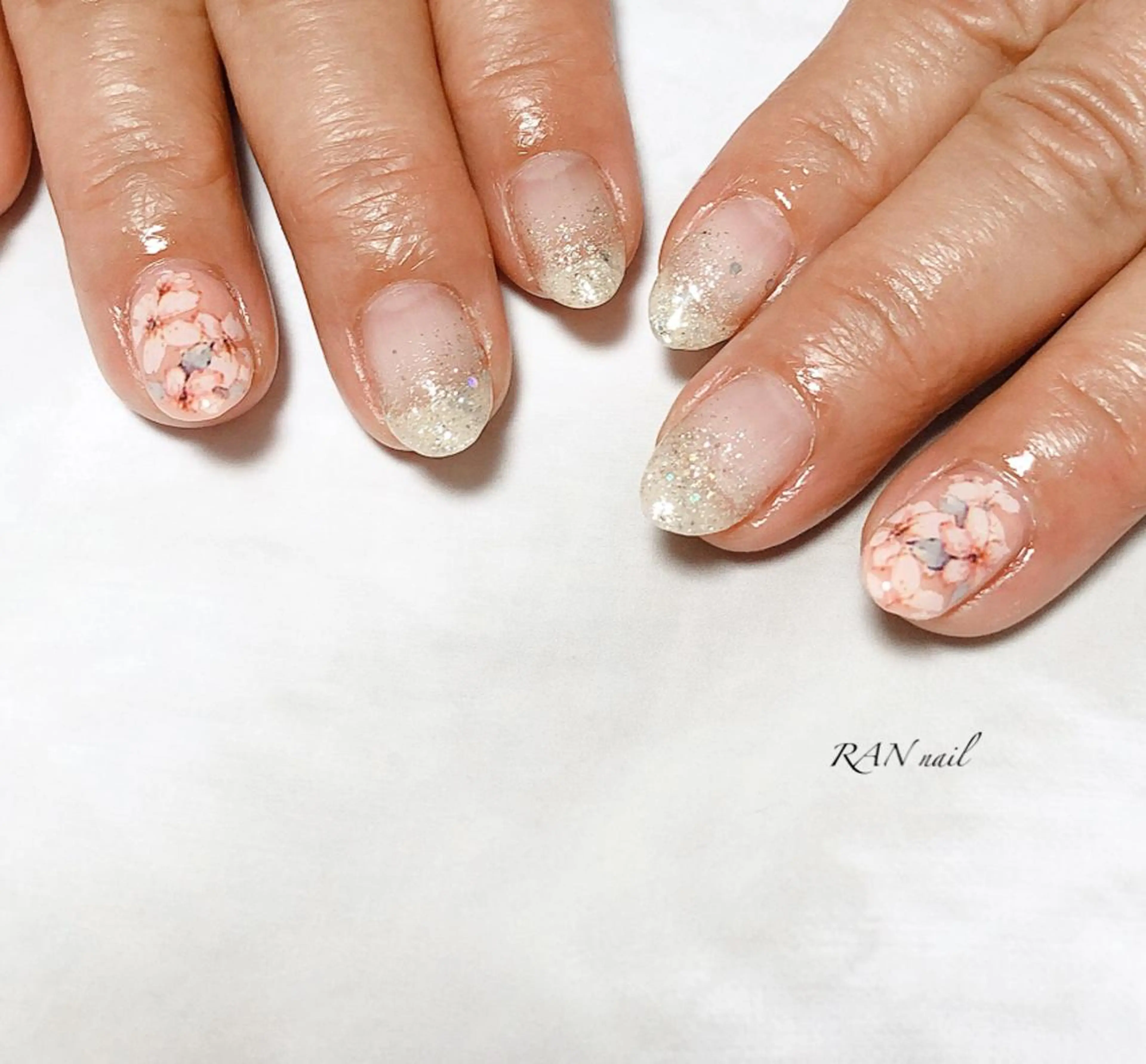 ネイル 桜ネイル 入学式 フラワーネイル フットネイル グラデーション ハンドネイル フットネイル RAN nail 〜ランネイル〜所属・RAN nailのネイルデザイン