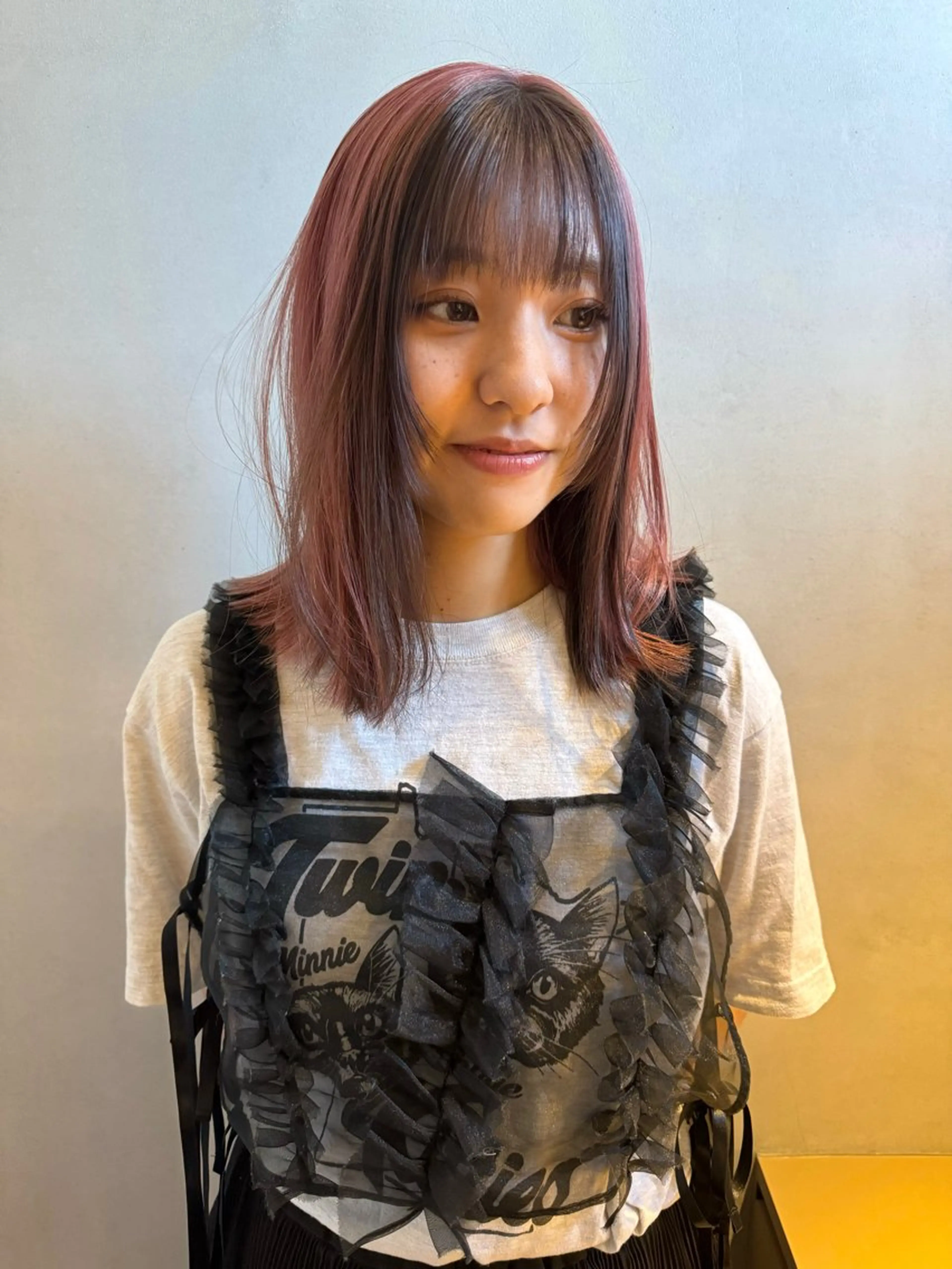 ミディアム カラー ブリーチ ブラウンカラー ケアブリーチ ハイトーンカラー ピンクカラー カット ヘアカラー トリートメント 🩷ハイトーン透明感 レイヤー🩷ユリカのヘアスタイル