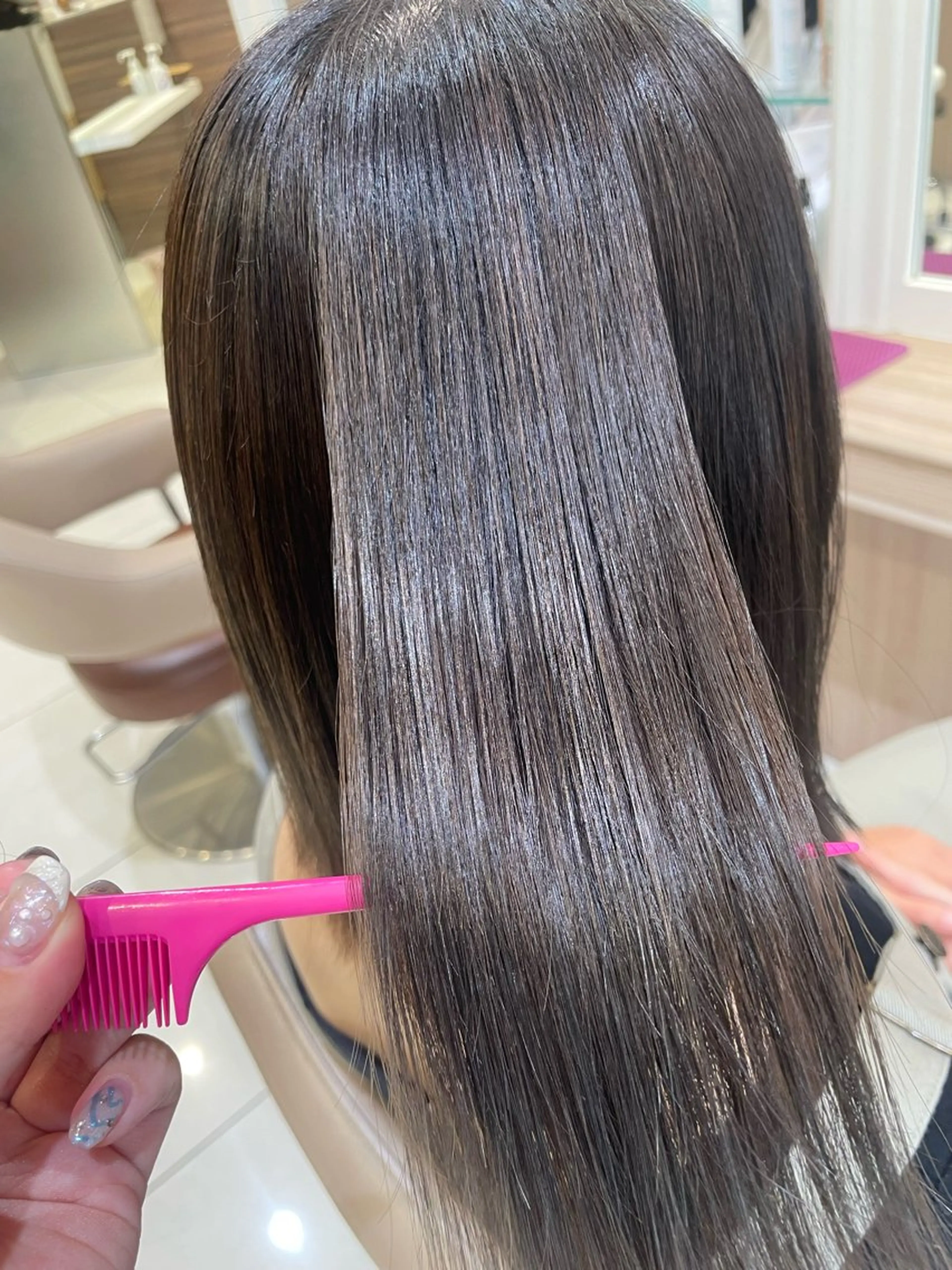 ミディアム カラー パーマ カット ヘアカラー 縮毛矯正 韓国ヘアメイク🎀/ 縮毛矯正✨山本媛香のヘアスタイル