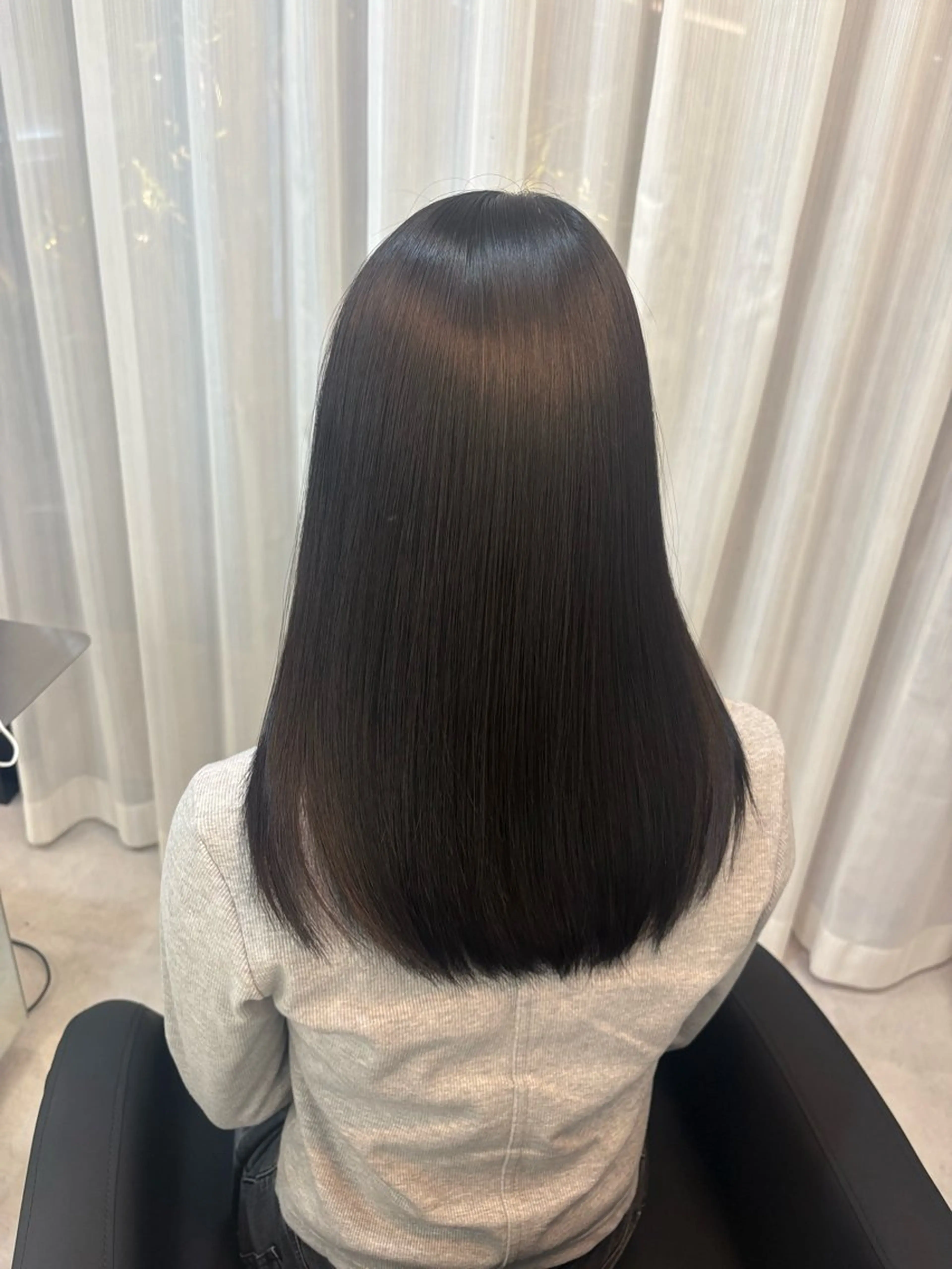 セミロング カラー ヘアアレンジ ヘアカラー トリートメント JUNO韓国ヘア MIAN.⋆𝜗𝜚のヘアスタイル