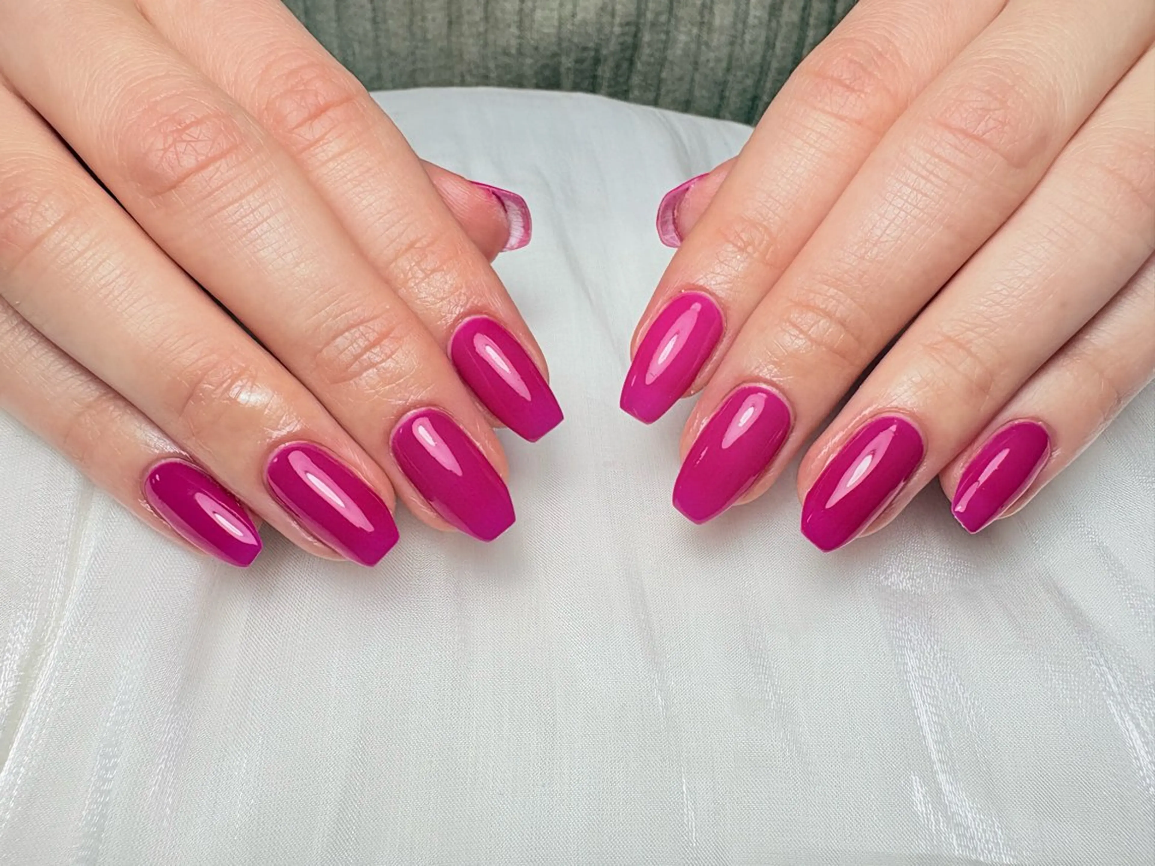 ネイル yiyi ネイルサロンのネイルデザイン