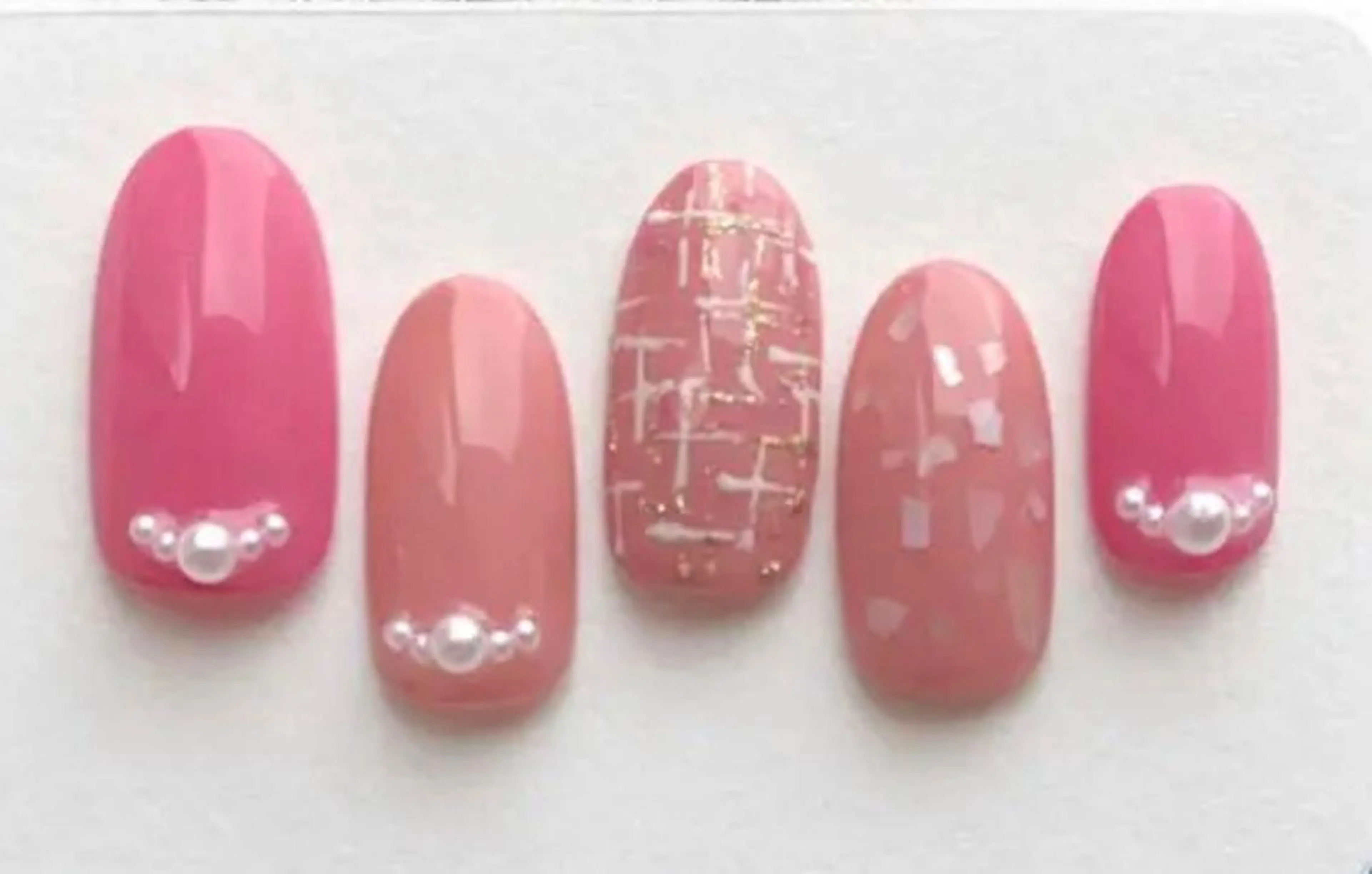 ネイル ハンドネイル ゲン レイカのネイルデザイン