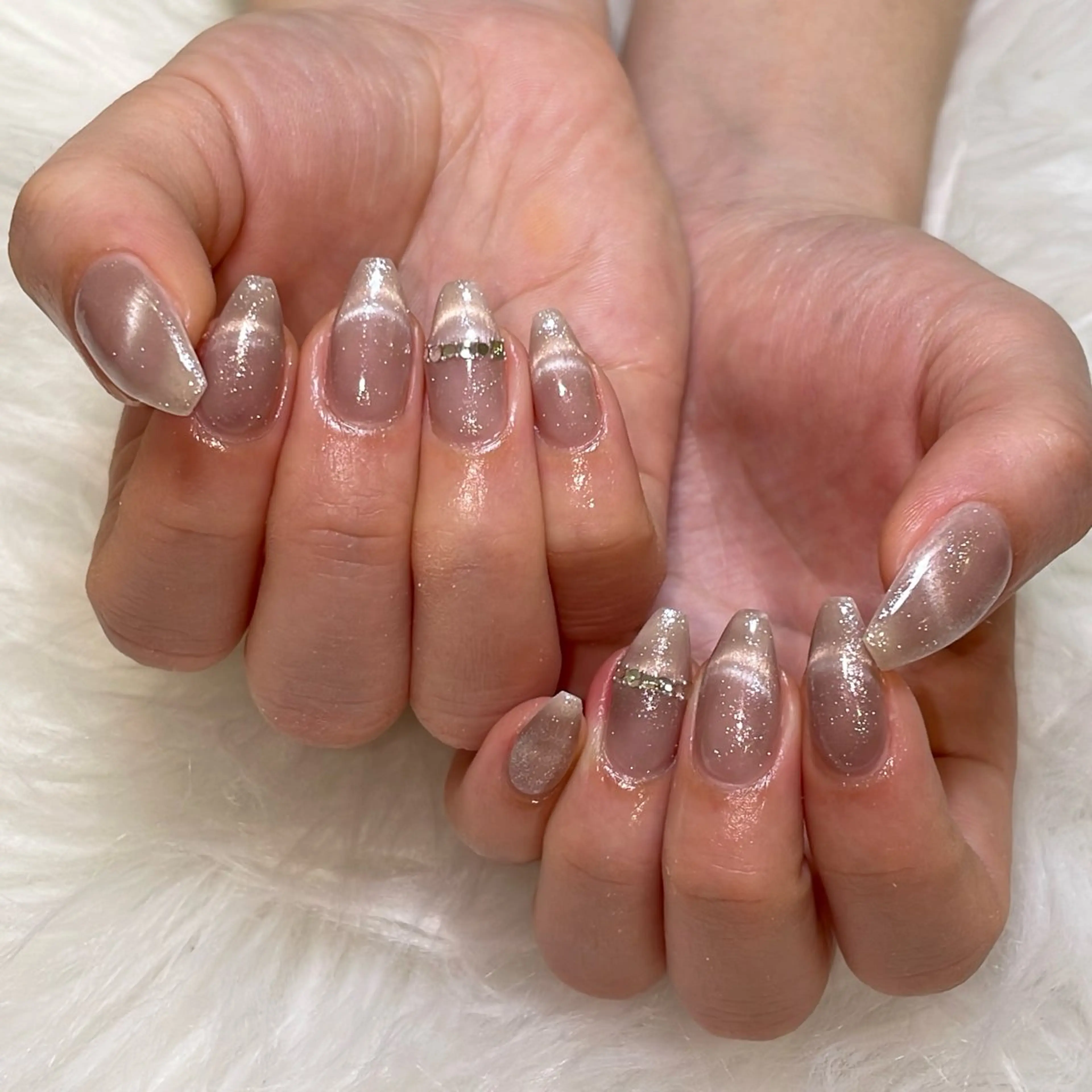 ネイル ハンドネイル ハンドケア SunnyRoa aguri ୨୧˖*のネイルデザイン