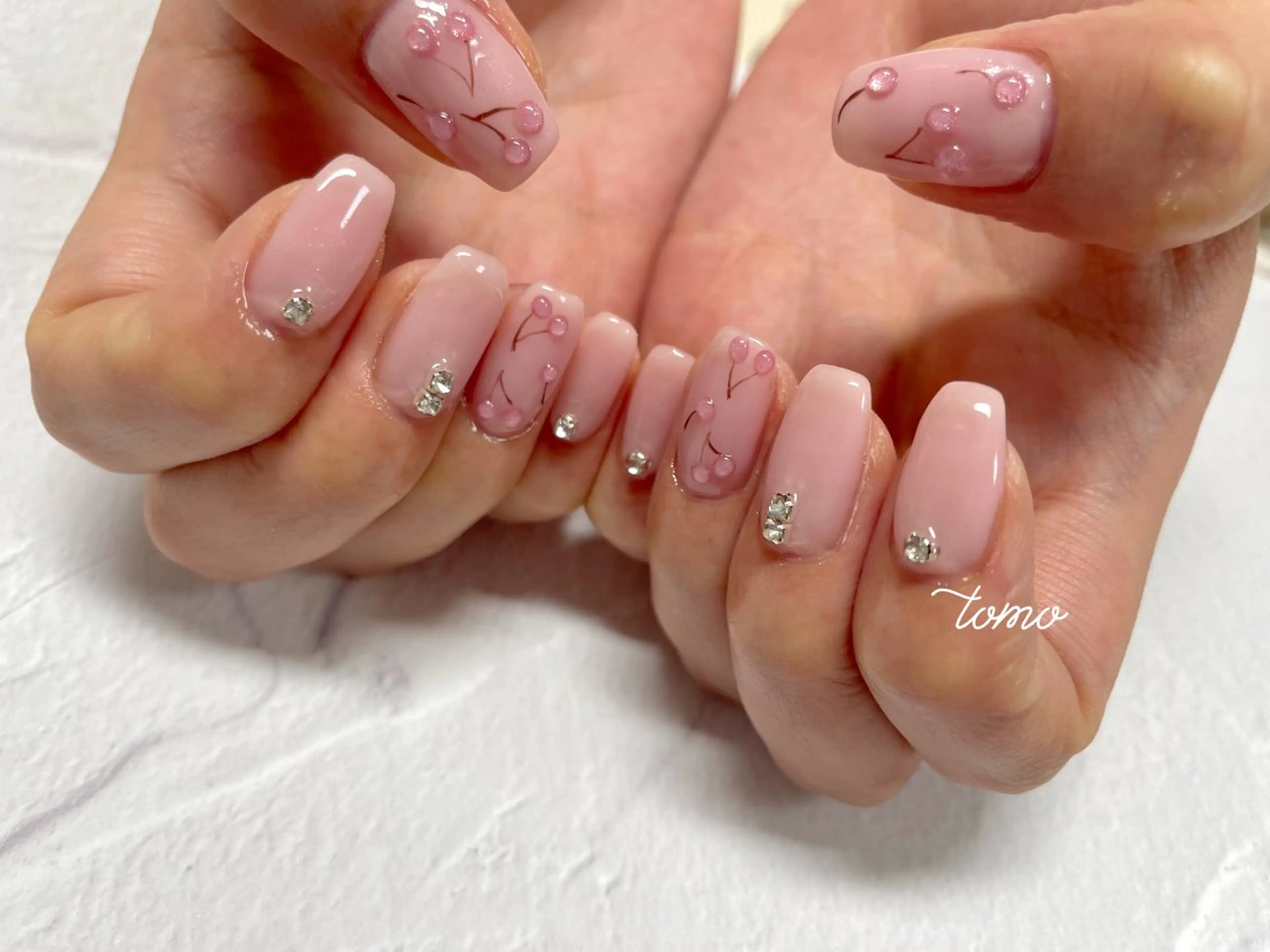 ネイル ハンドネイル nailist TOMOのネイルデザイン