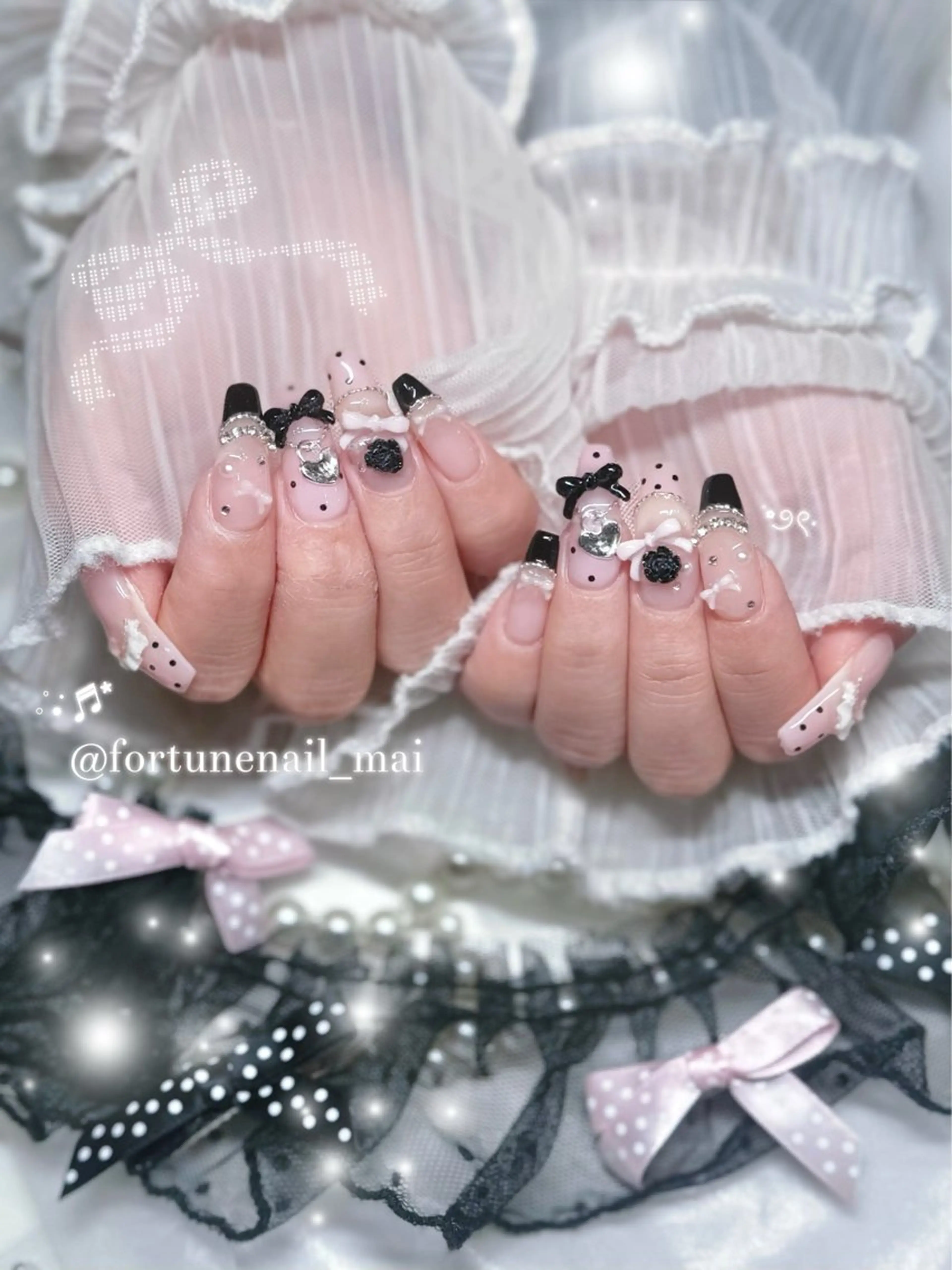 ネイル ドット ハンドネイル 🎀Mai 🎀✩.*のネイルデザイン