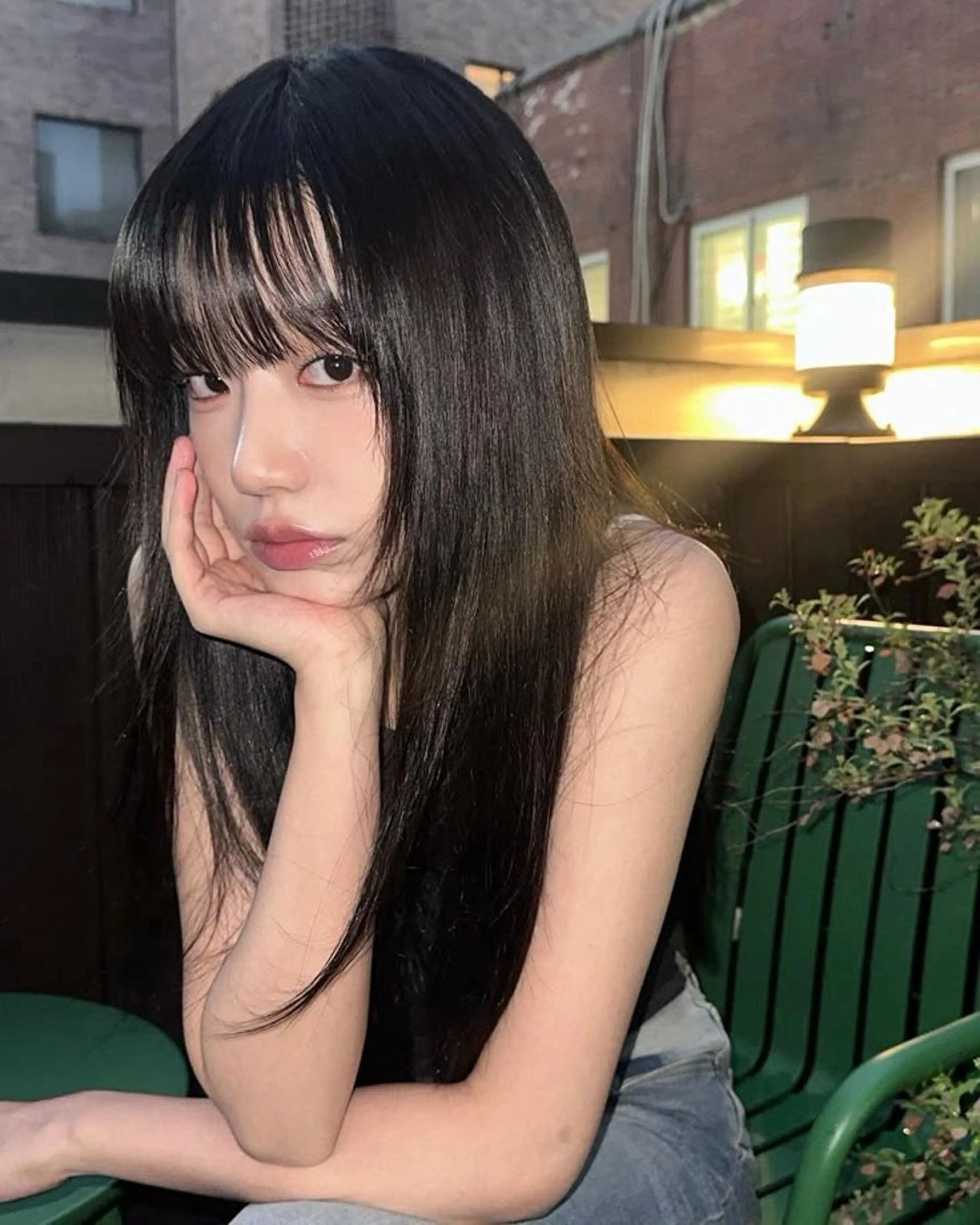 ロング カラー ヘアアレンジ カット ヘアカラー トリートメント 韓国レイヤーカット/ 儚げカラーチナツのヘアスタイル