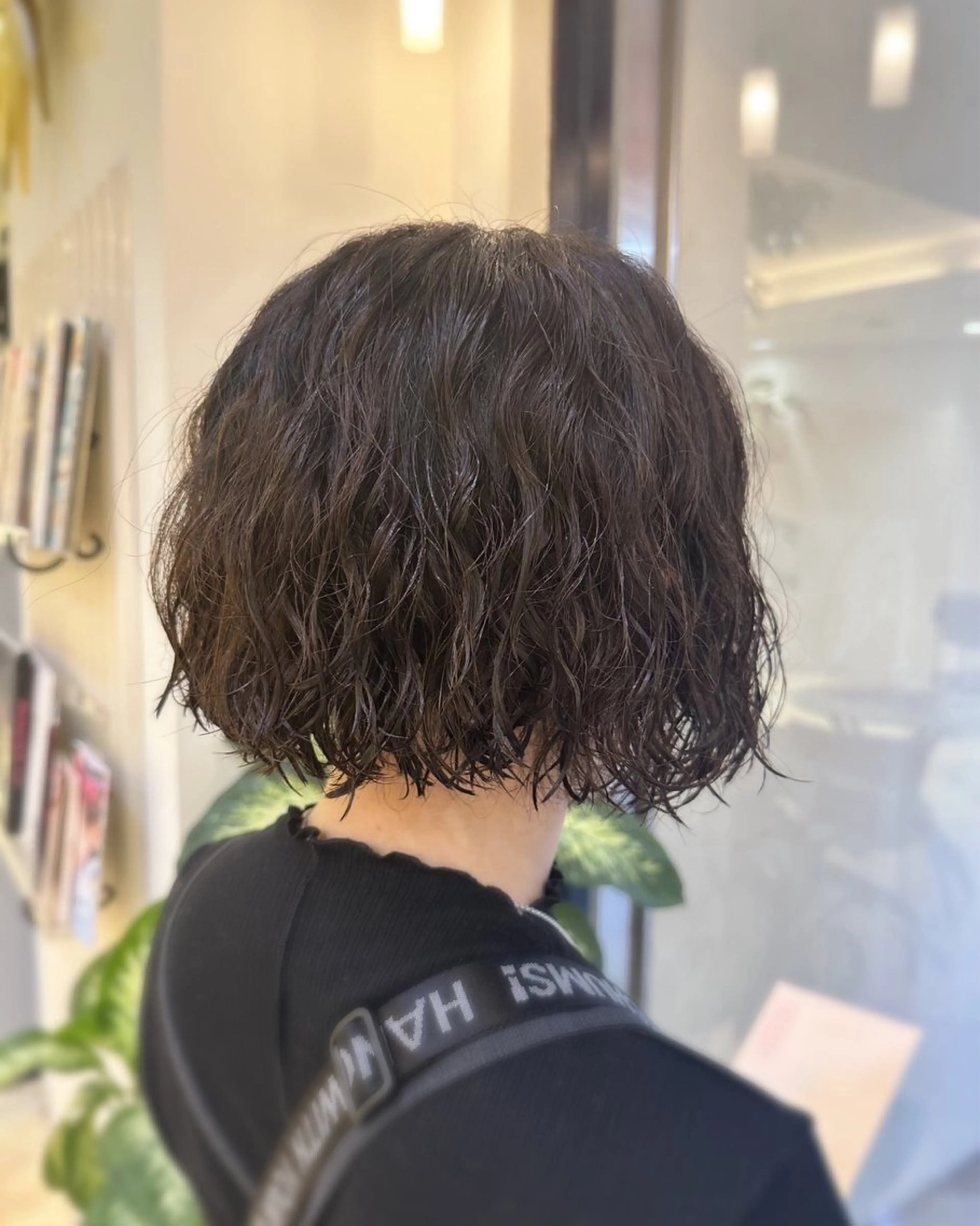 ショート パーマ ボブ スパイラルパーマ カット パーマ 吉澤 杏美のヘアスタイル