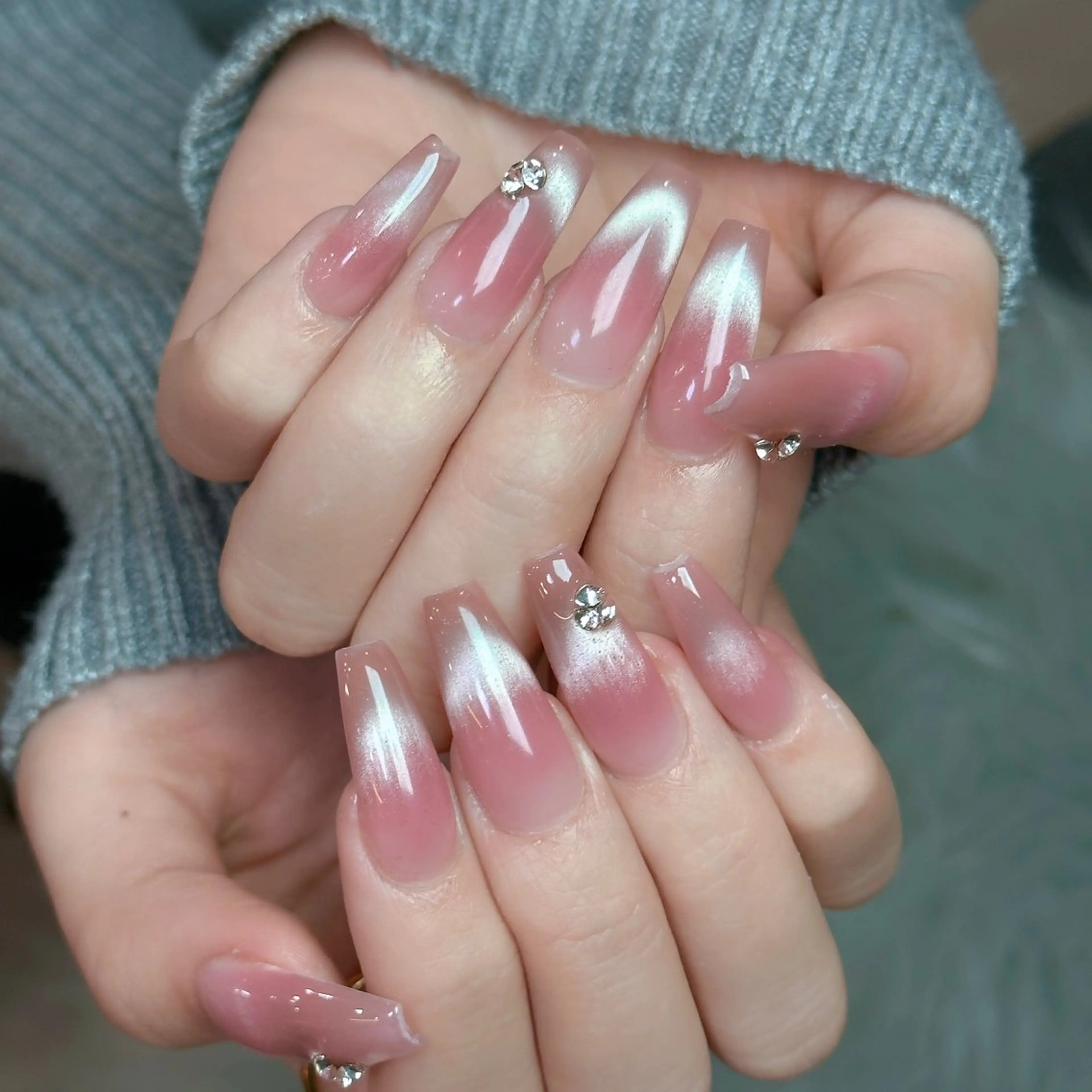 ネイル ハンドネイル Dark honey スカルプ専門原宿店のネイルデザイン