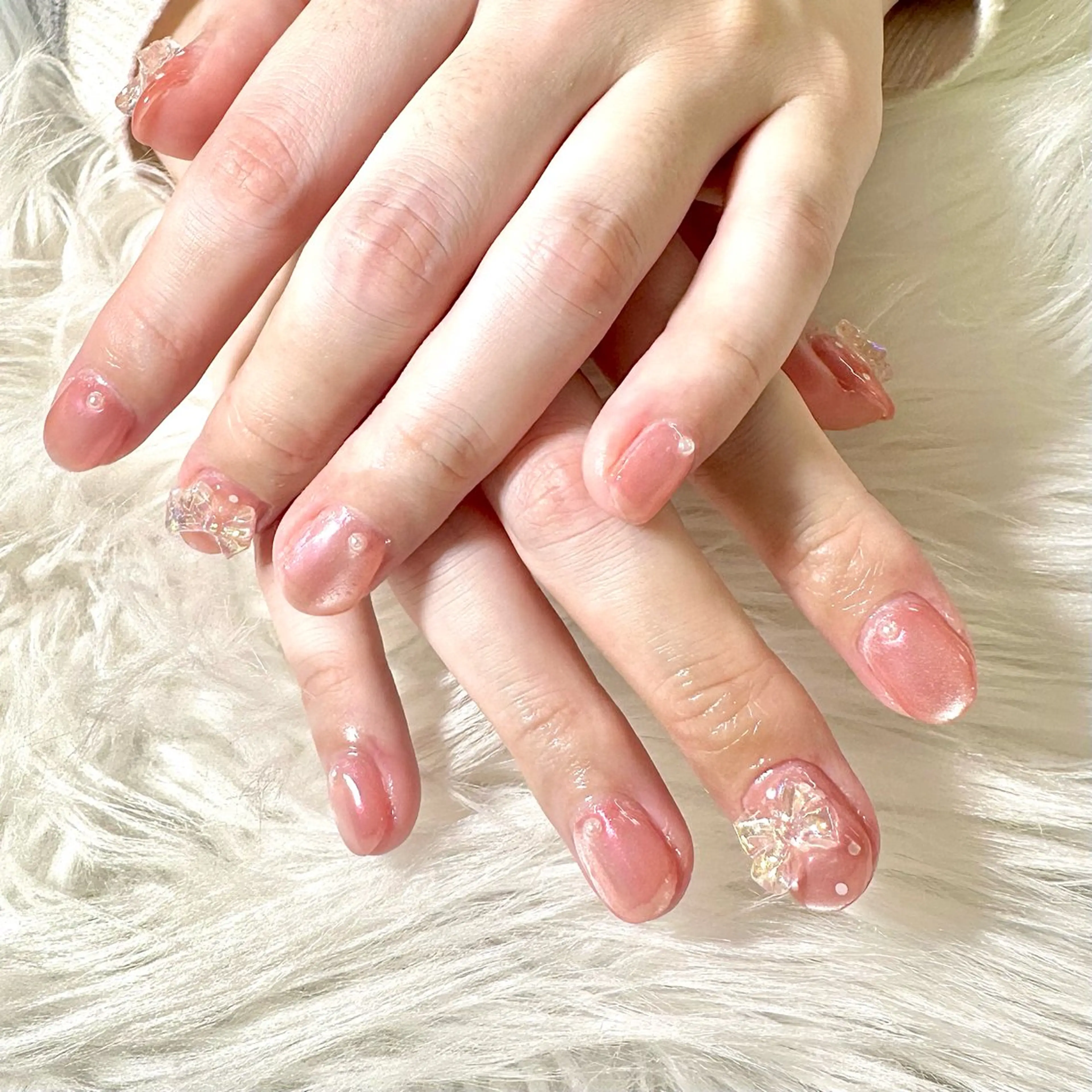 ネイル 氷ネイル・うるうるネイル リボン ハンドネイル Heartnail Hino Reinaのネイルデザイン
