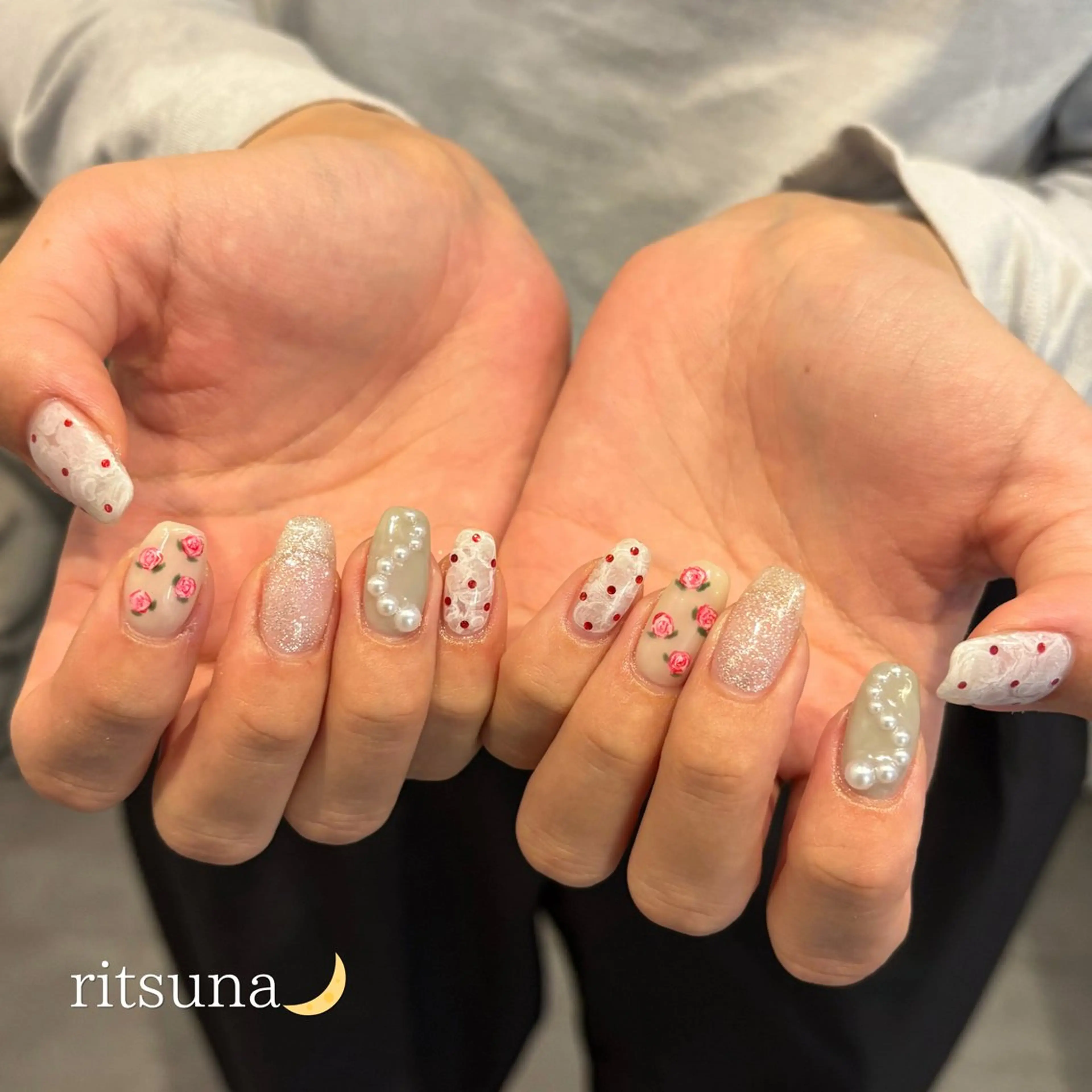 ネイル ハンドネイル ritsuna🌙 nail 堺筋本町のネイルデザイン