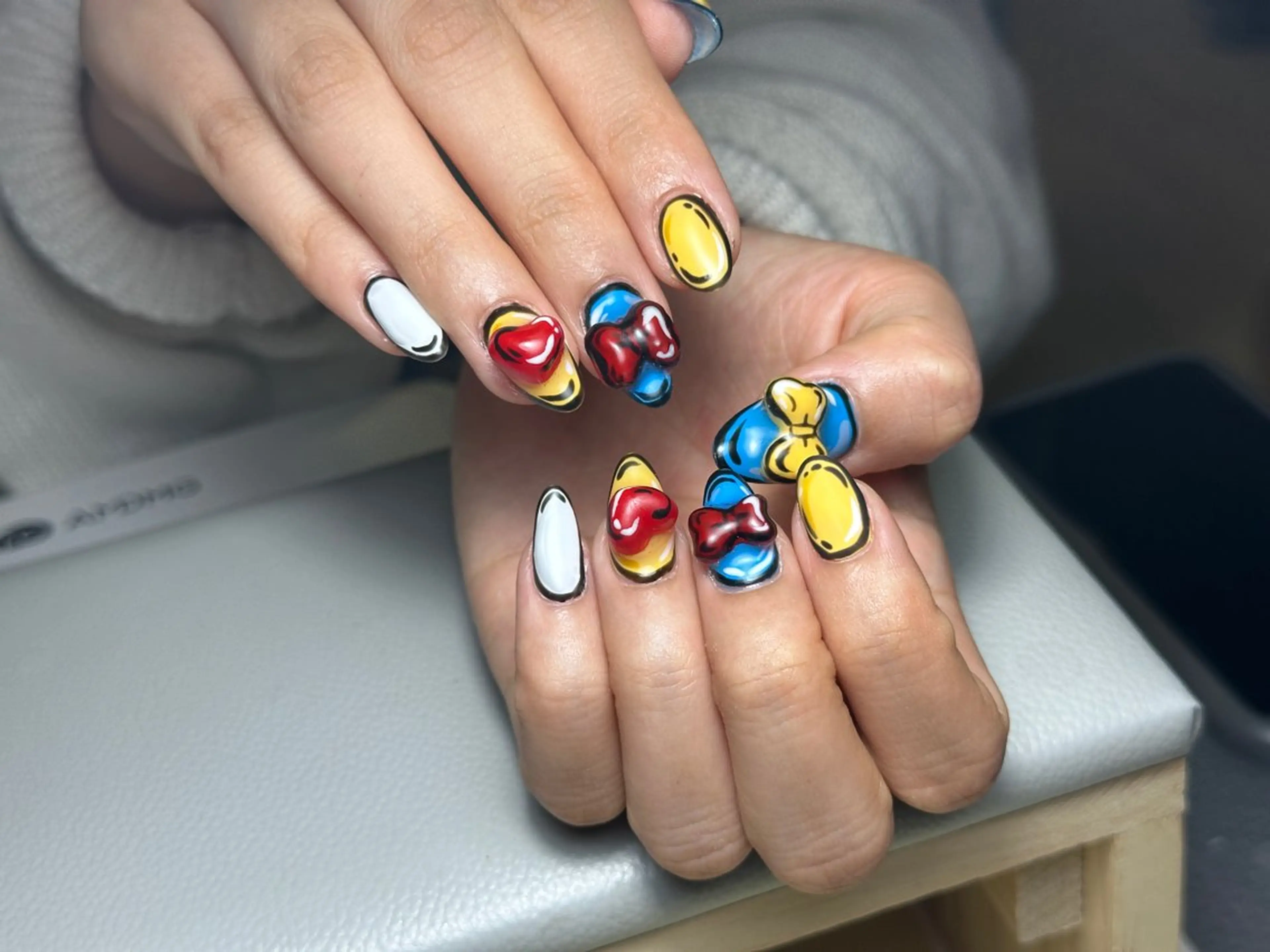 ネイル Eveネイル チップスカルプ専門店のネイルデザイン