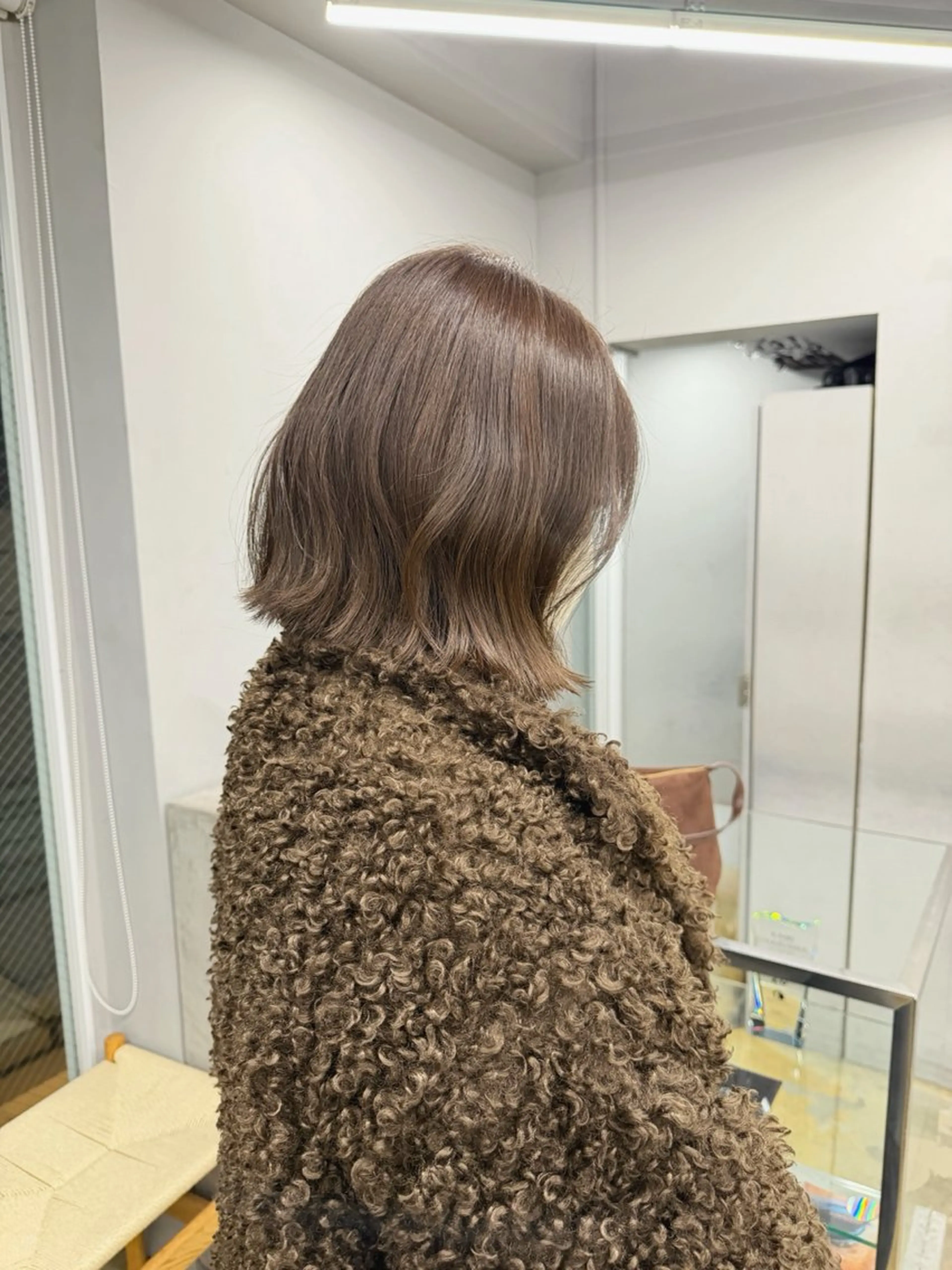 ミディアム カラー カット ヘアカラー トリートメント 愛莉/ラベンダー/ ベージュ/ブラウンのヘアスタイル