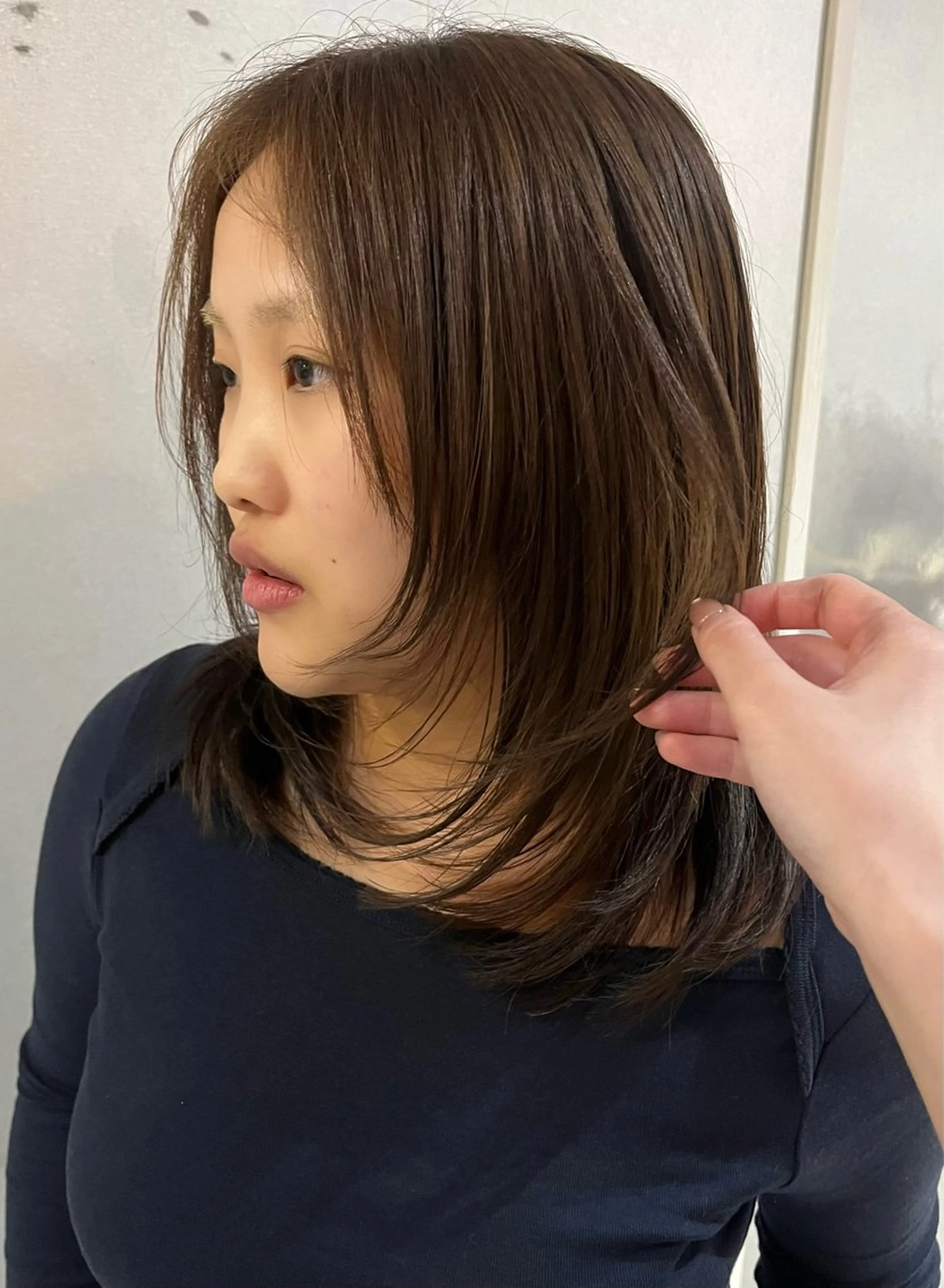 ミディアム カラー ベージュカラー オリーブベージュ レイヤーカット カット ヘアカラー 韓国ボブ/ハッシュ カットKIRAのヘアスタイル