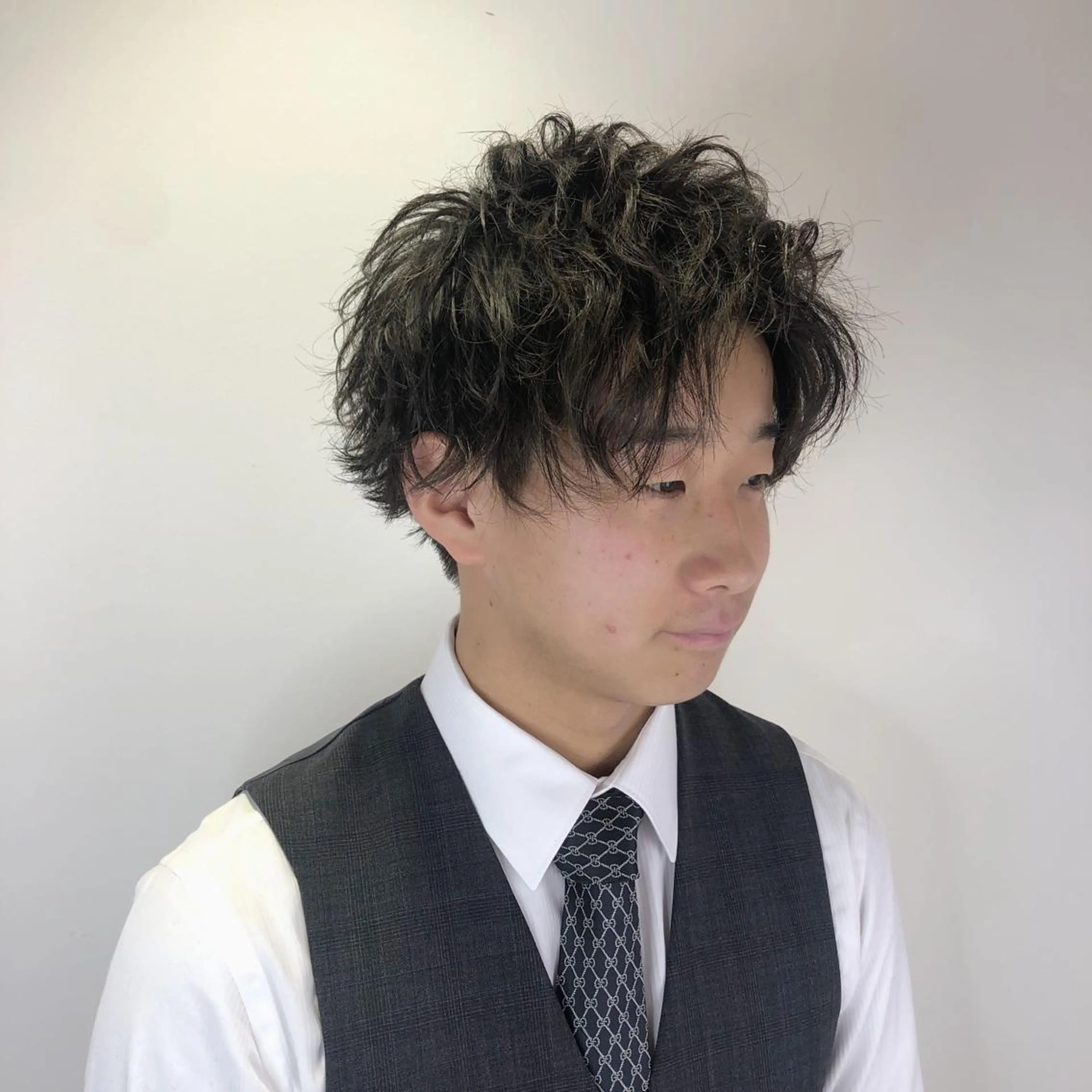 ミディアム メンズ カット パーマ 関 京磨のヘアスタイル