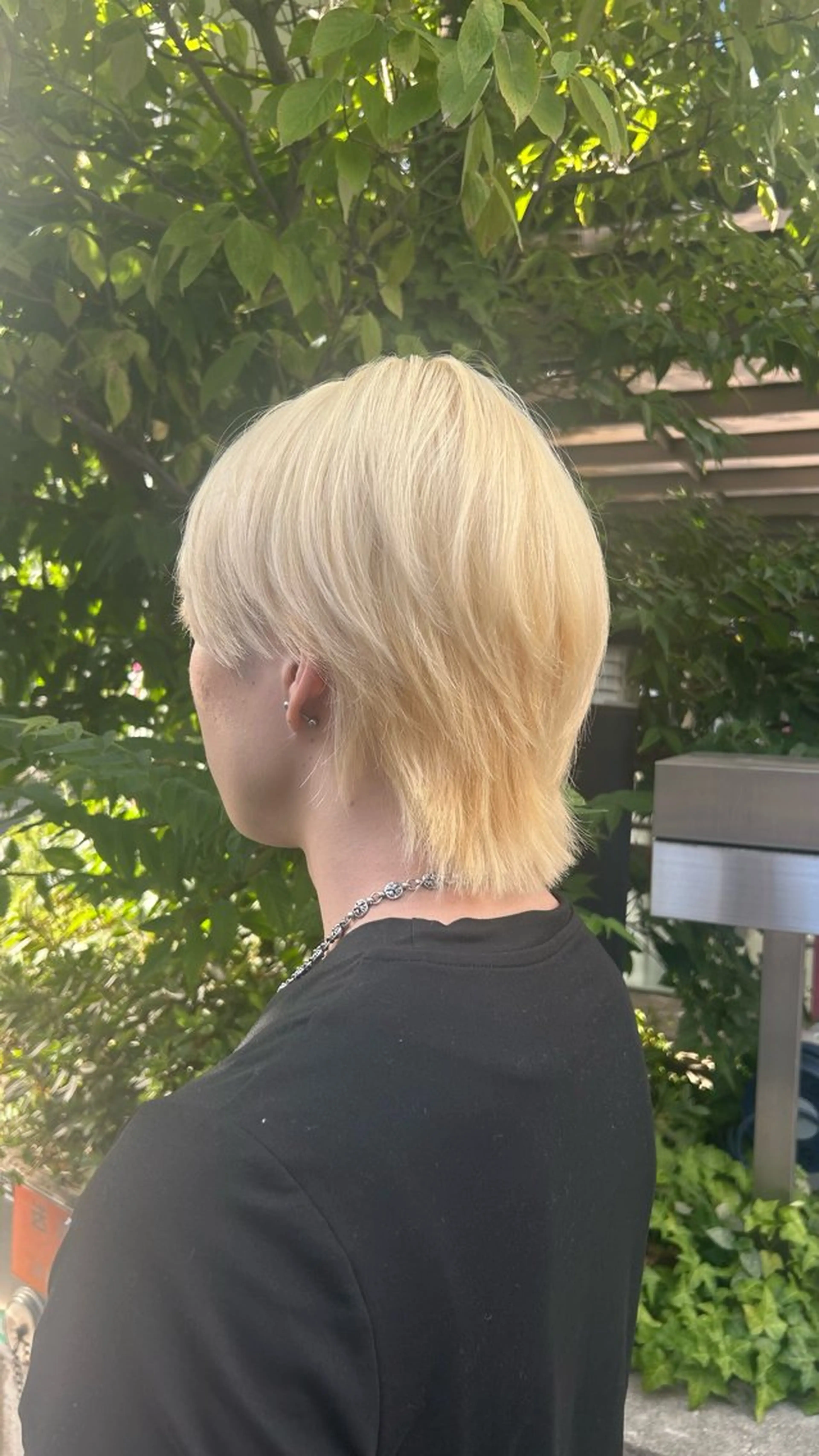 カラー 富田 彩来のヘアスタイル
