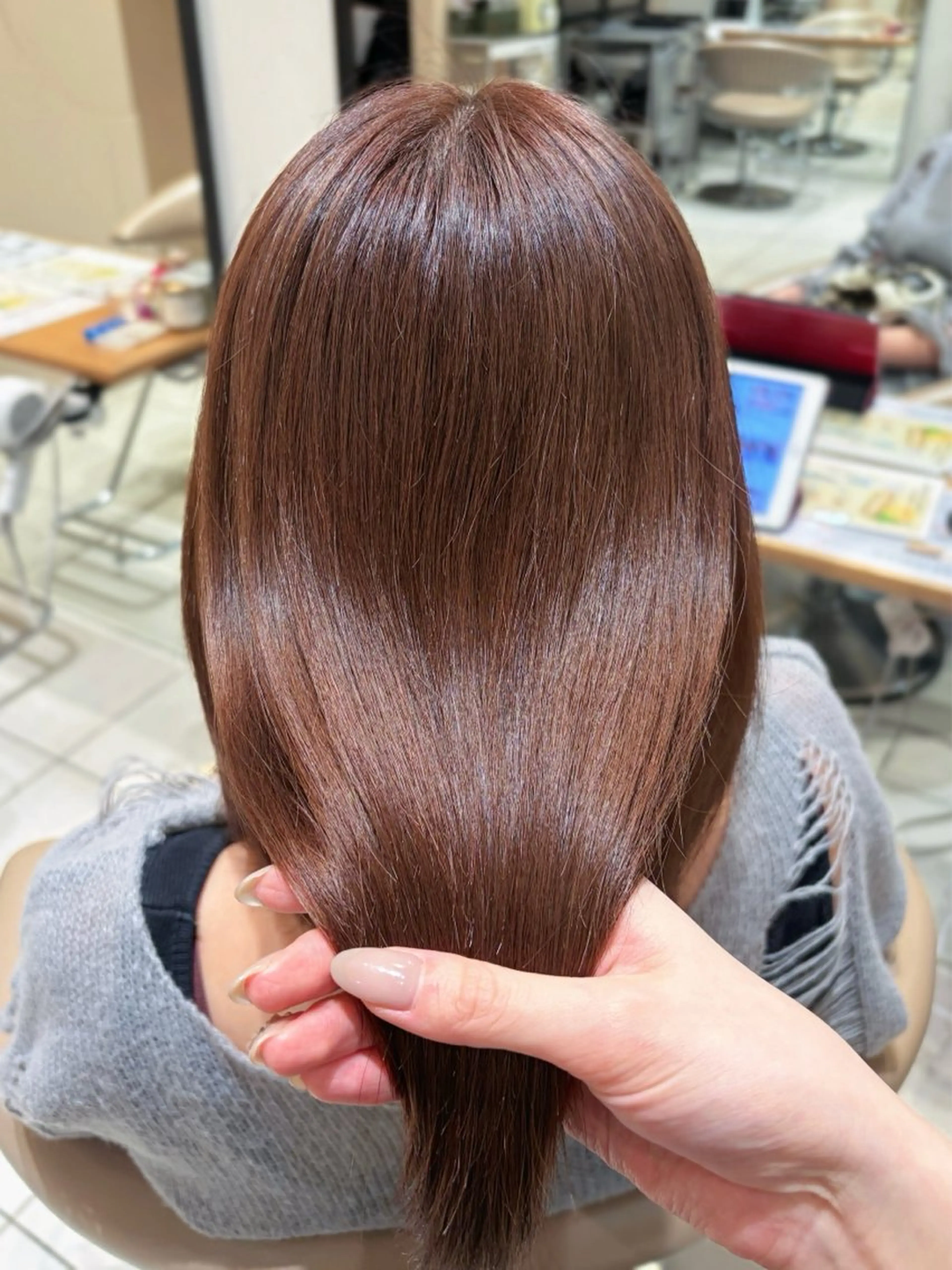ミディアム カラー カット ヘアカラー 𝒚𝒖-𝒓𝒊 ⸝⋆艶color🌙のヘアスタイル