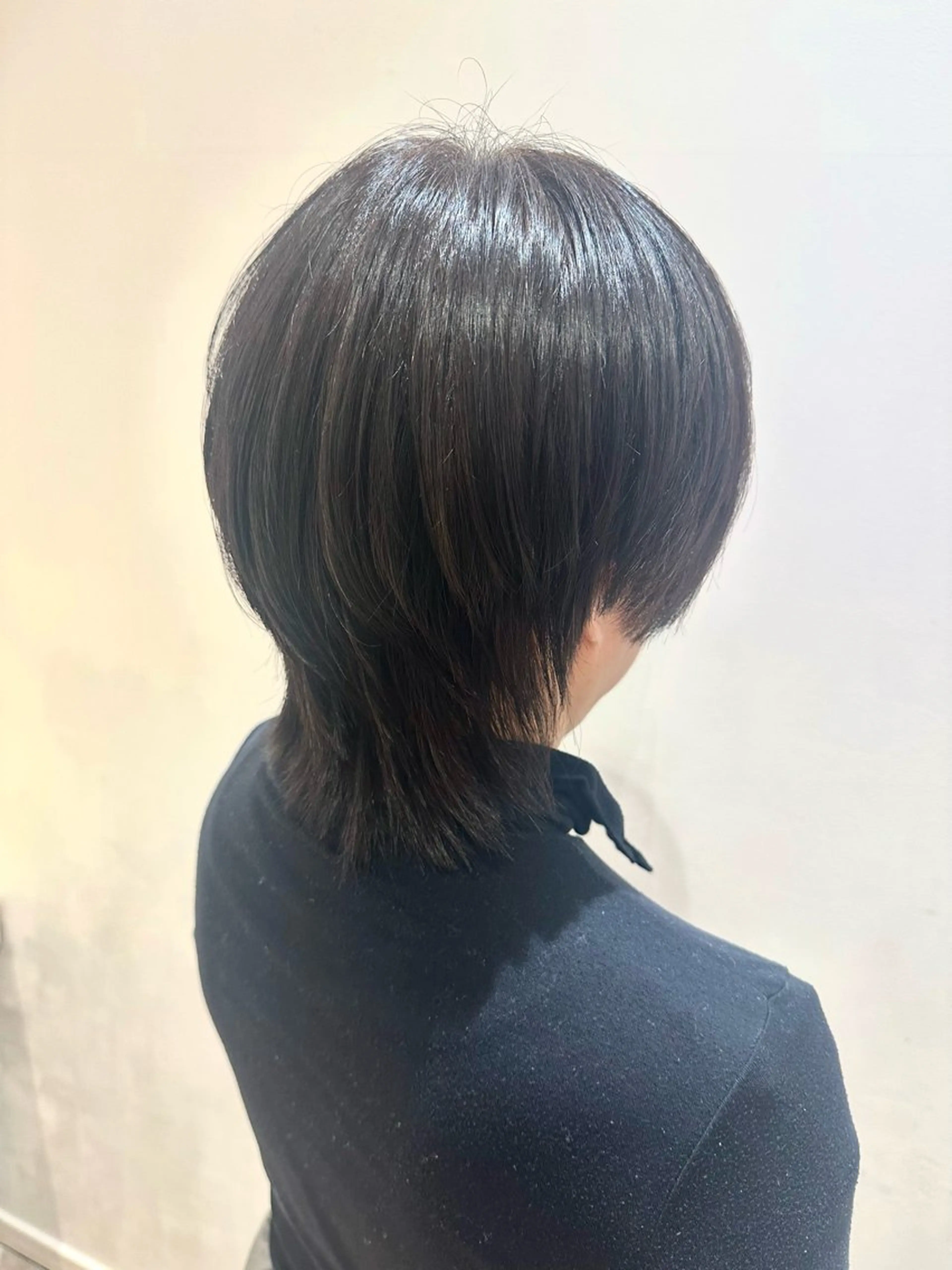 ショート ハンサムショート ベリーショート ショートヘア ウルフカット 松浦 麻衣のヘアスタイル