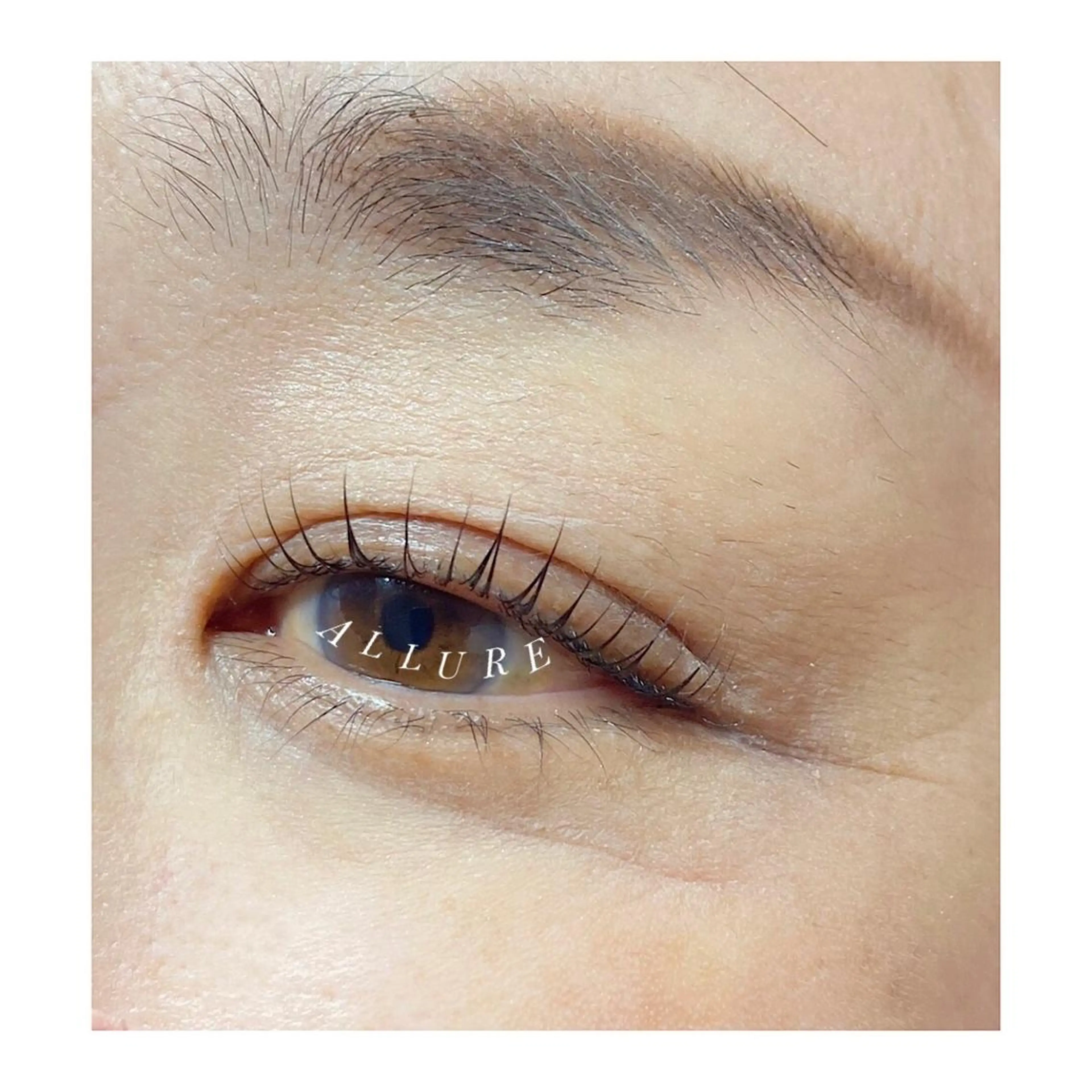 マツエク・マツパ n9　brow所属・n9　brow sumi.の眉毛・アイブロウイメージ