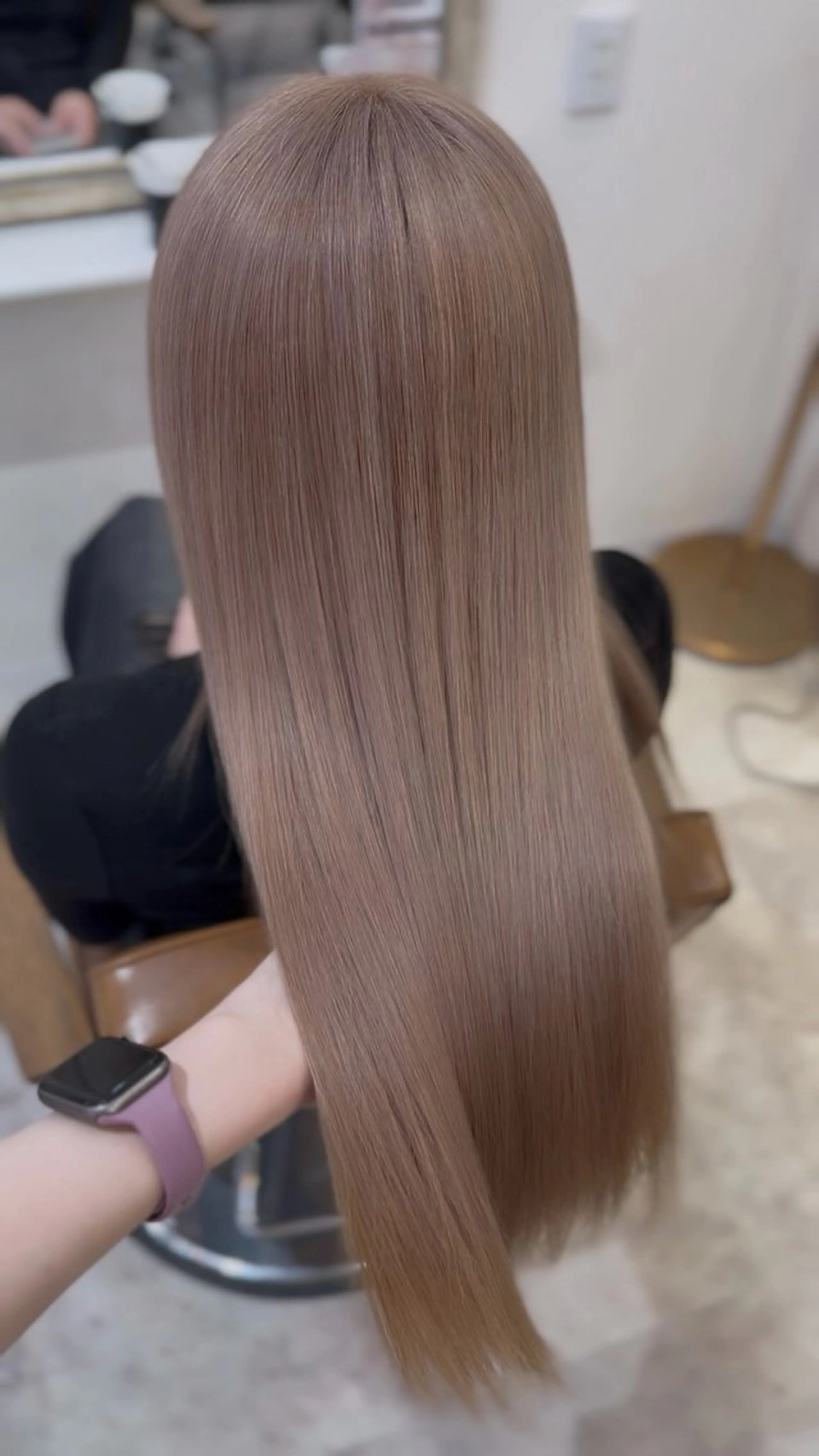 ロング 顔周りカット 縮毛矯正 カット ヘアカラー トリートメント 梅田/透明感カラー/ 顔周り/Noe🩰のヘアスタイル