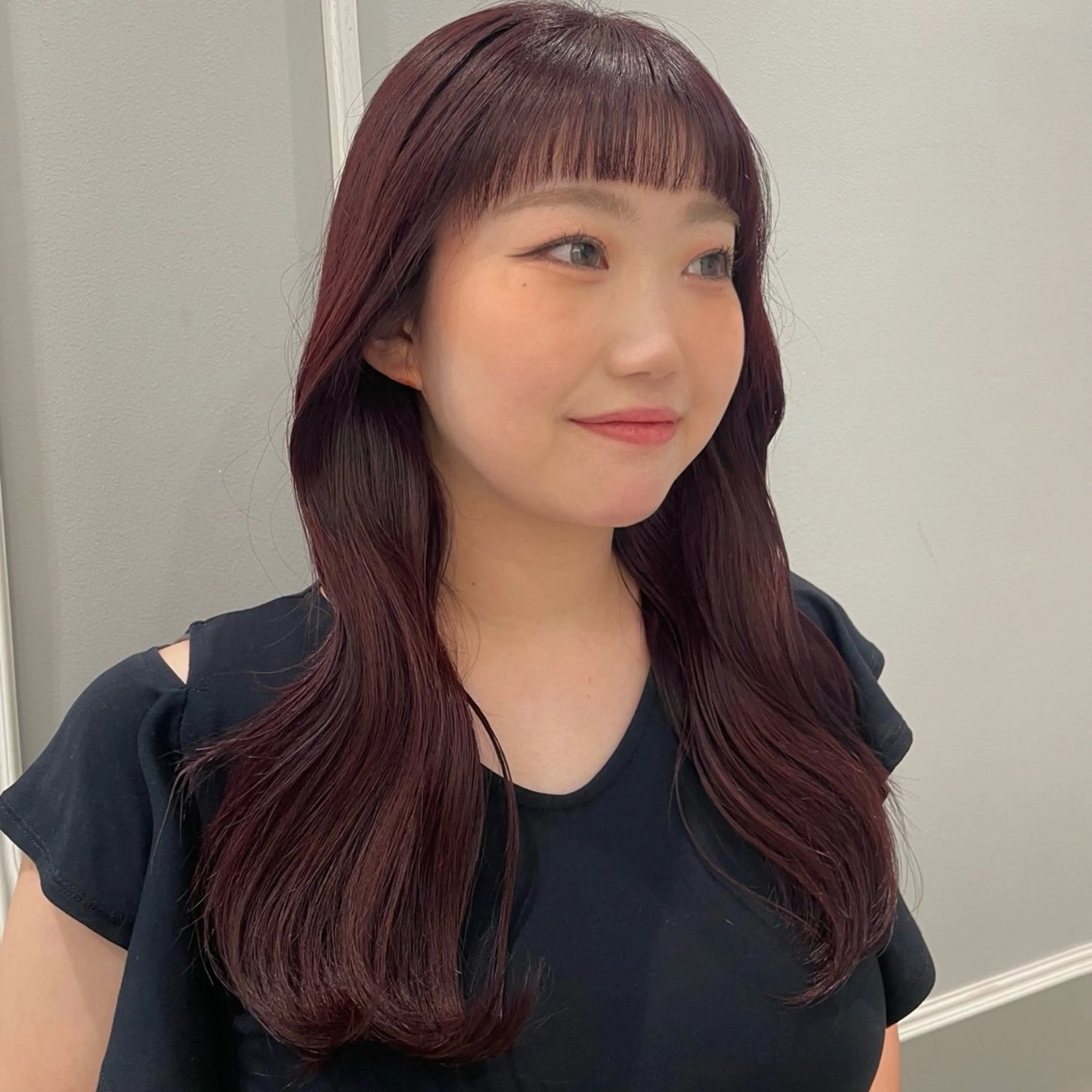 ロング カラー ピンクカラー カット ヘアカラー トリートメント 🩶赤み消しカラー 🐈‍⬛荻野美思🐾のヘアスタイル
