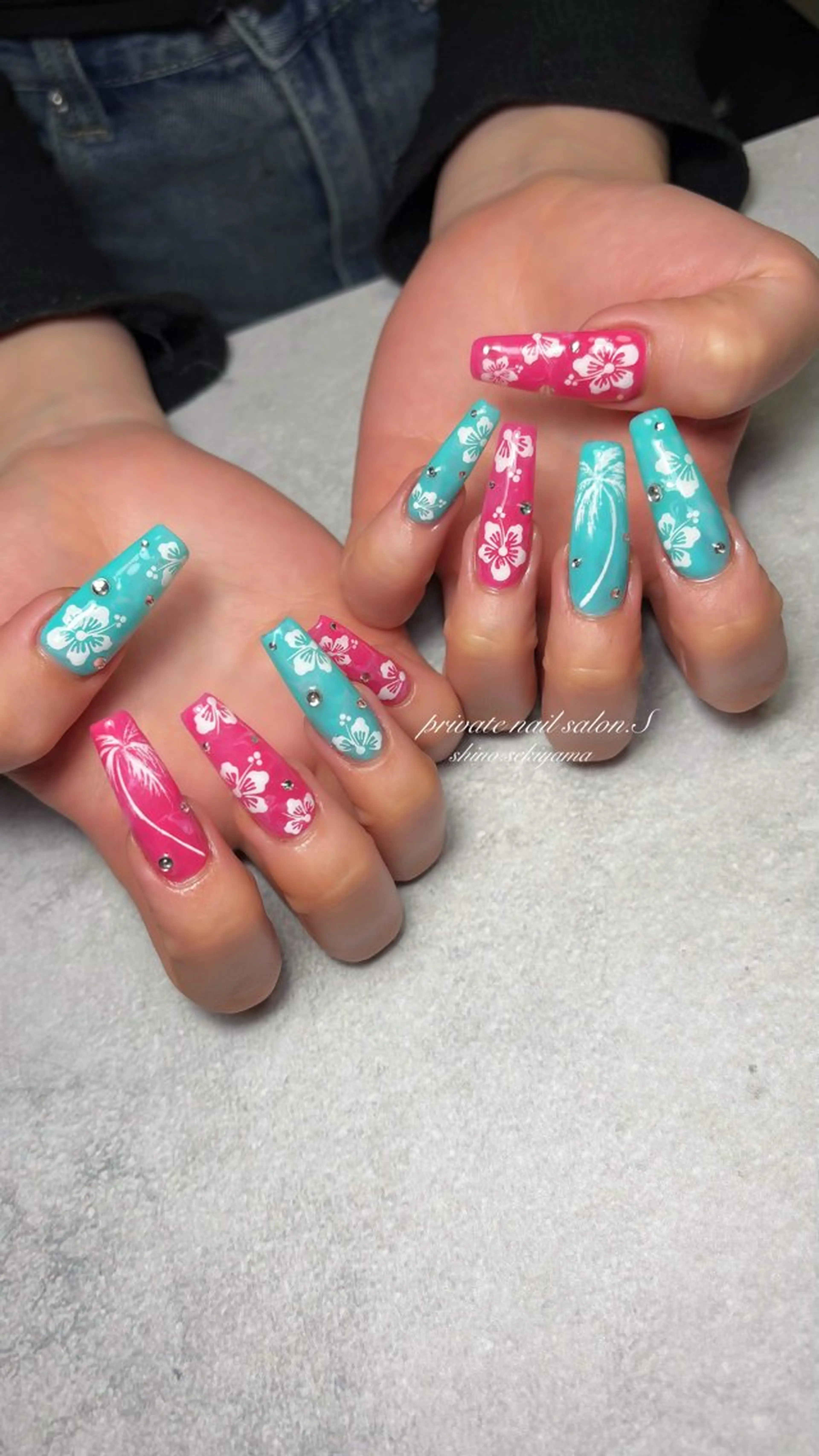 ネイル ハンドネイル 関山 志乃のネイルデザイン