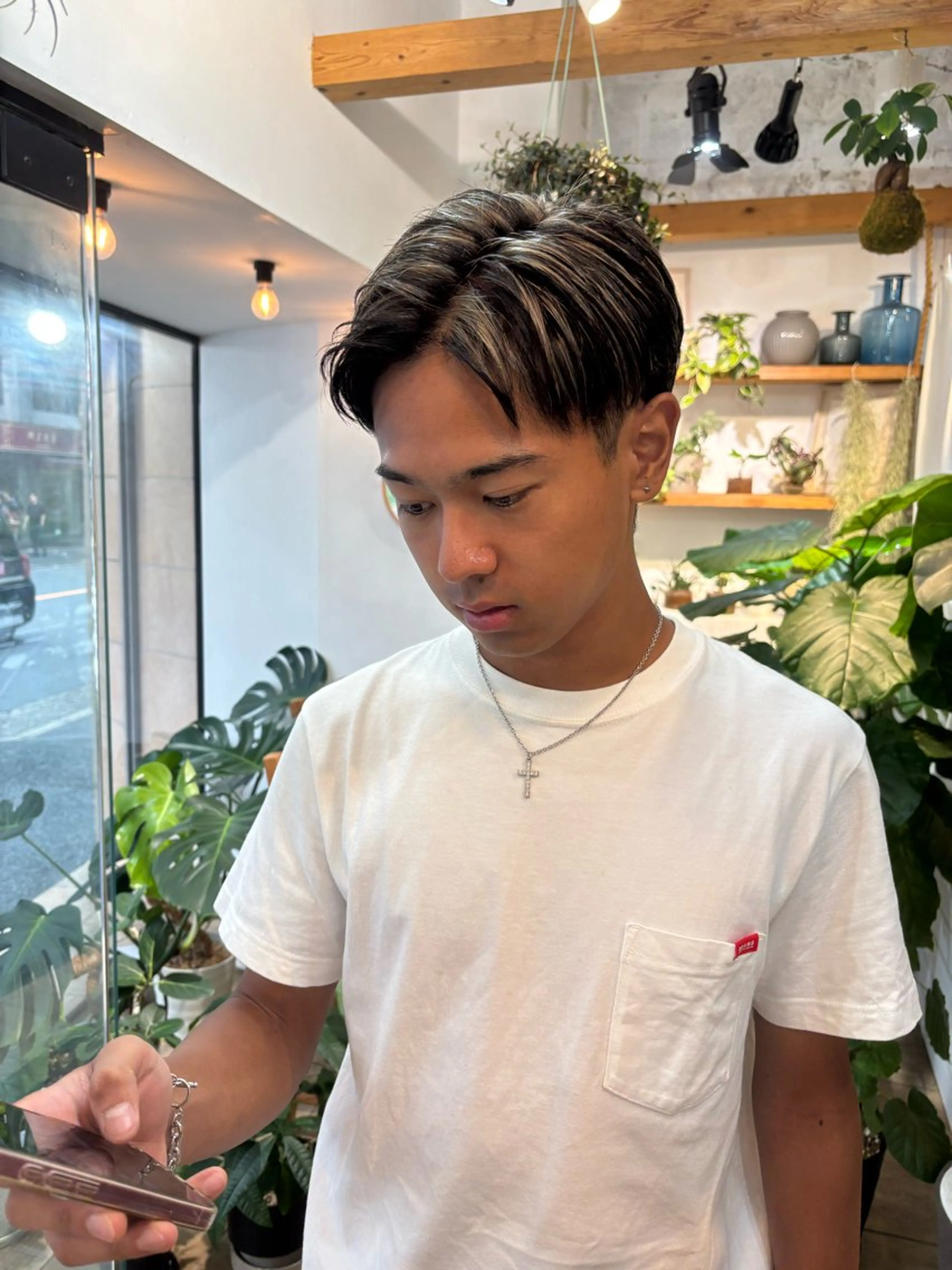 ショート カラー メンズ カット ヘアカラー カネコ ナナミのヘアスタイル