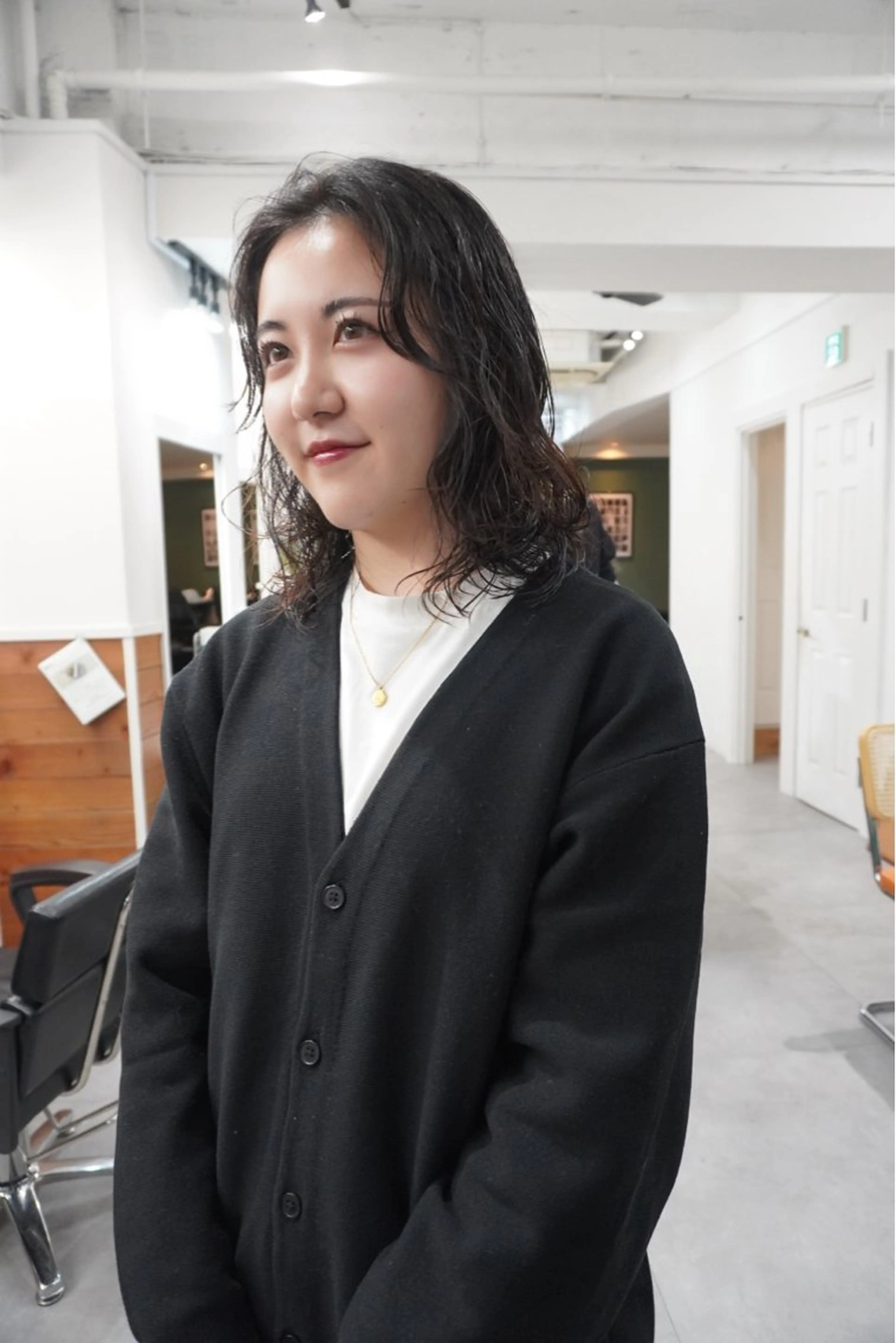 ミディアム カラー パーマ ミディアムパーマ レイヤー/似合わせ TAKUYAのヘアスタイル