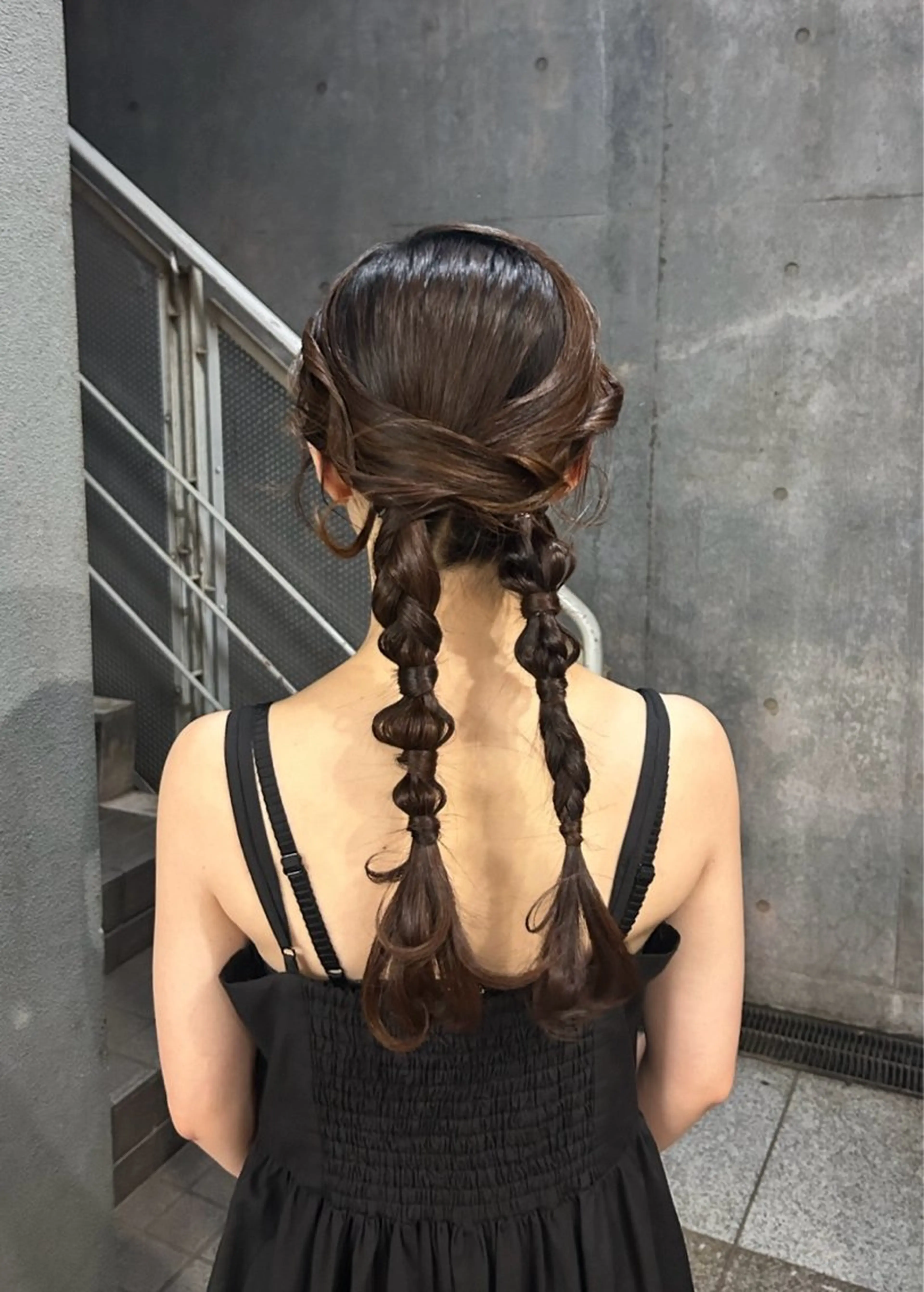 ロング ヘアアレンジ ヘアセット Hiyo 外国人風くせ毛パーマのヘアスタイル