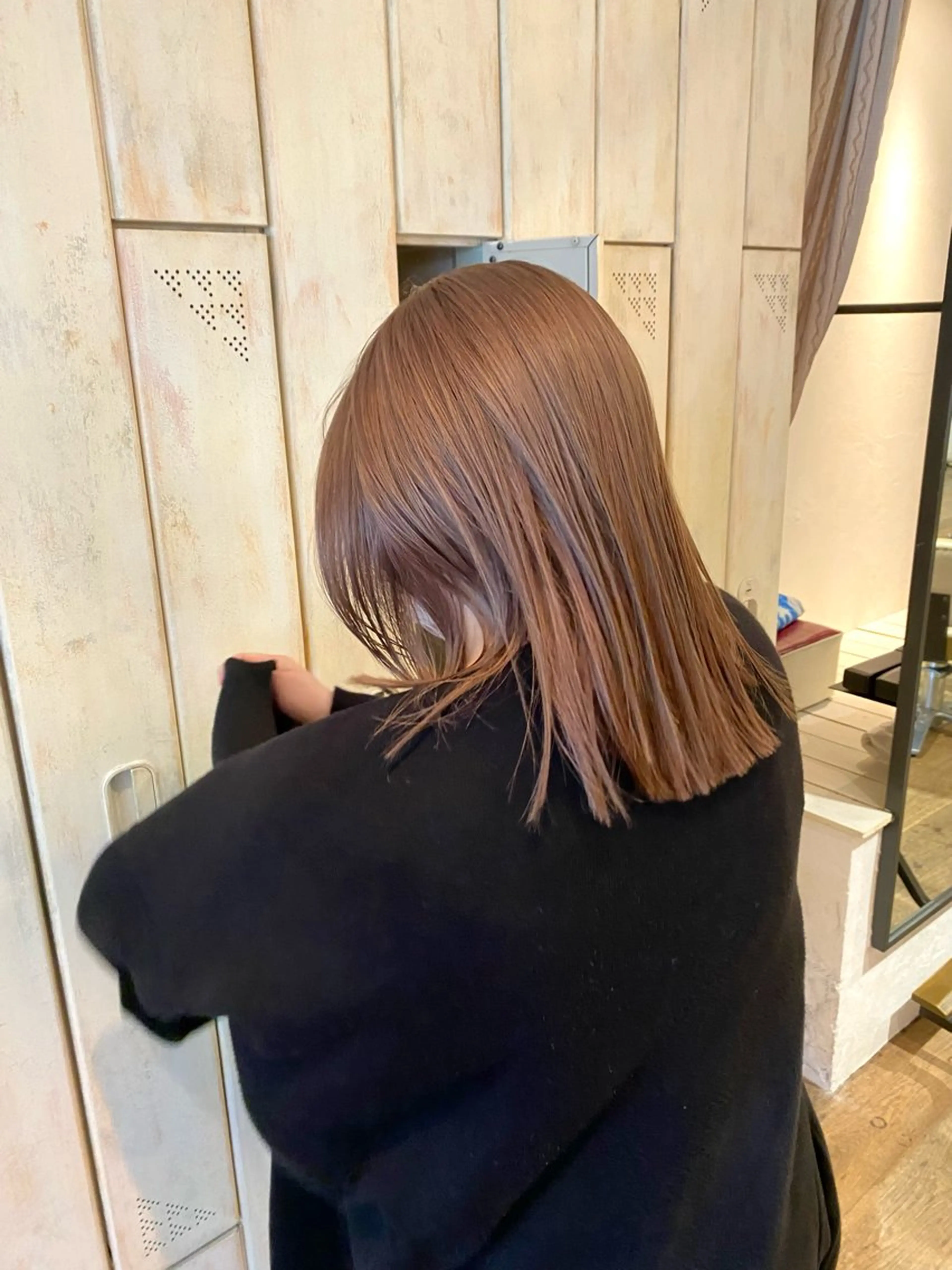ミディアム カラー カット ヘアカラー トリートメント BELLA阿部野 TOMOMIのヘアスタイル