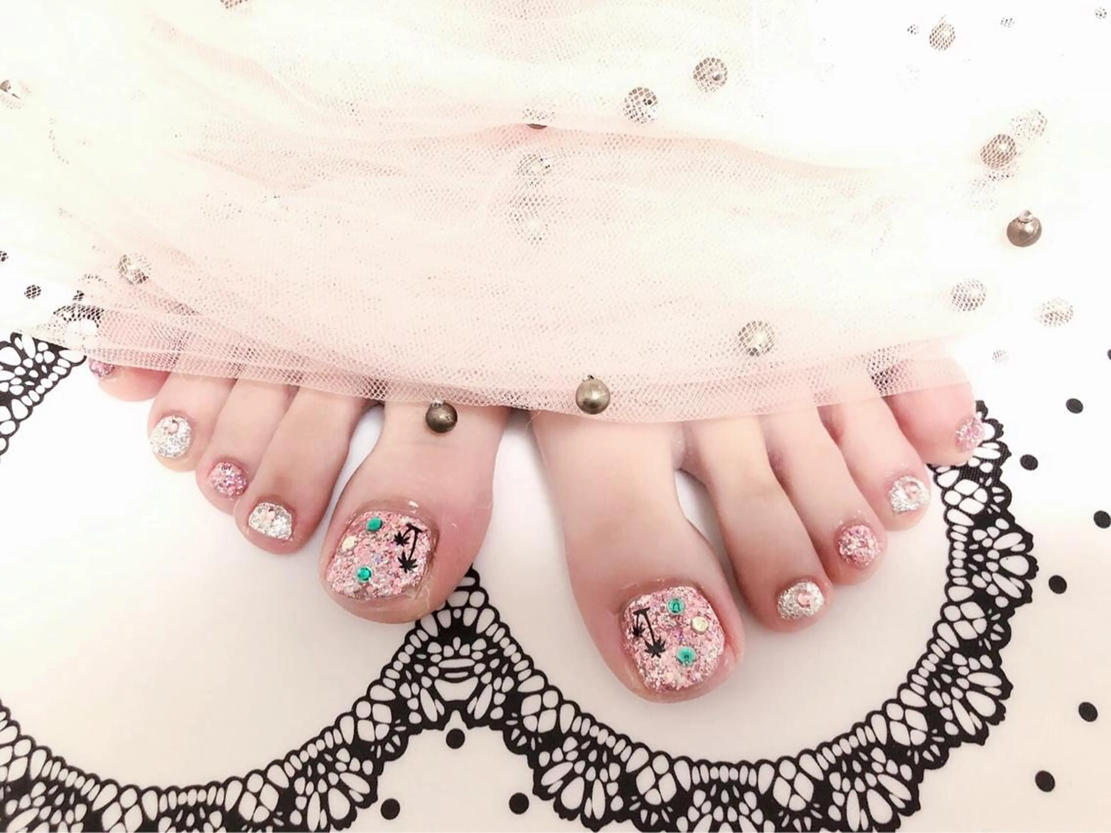 ネイル マジック ミラーのネイルデザイン