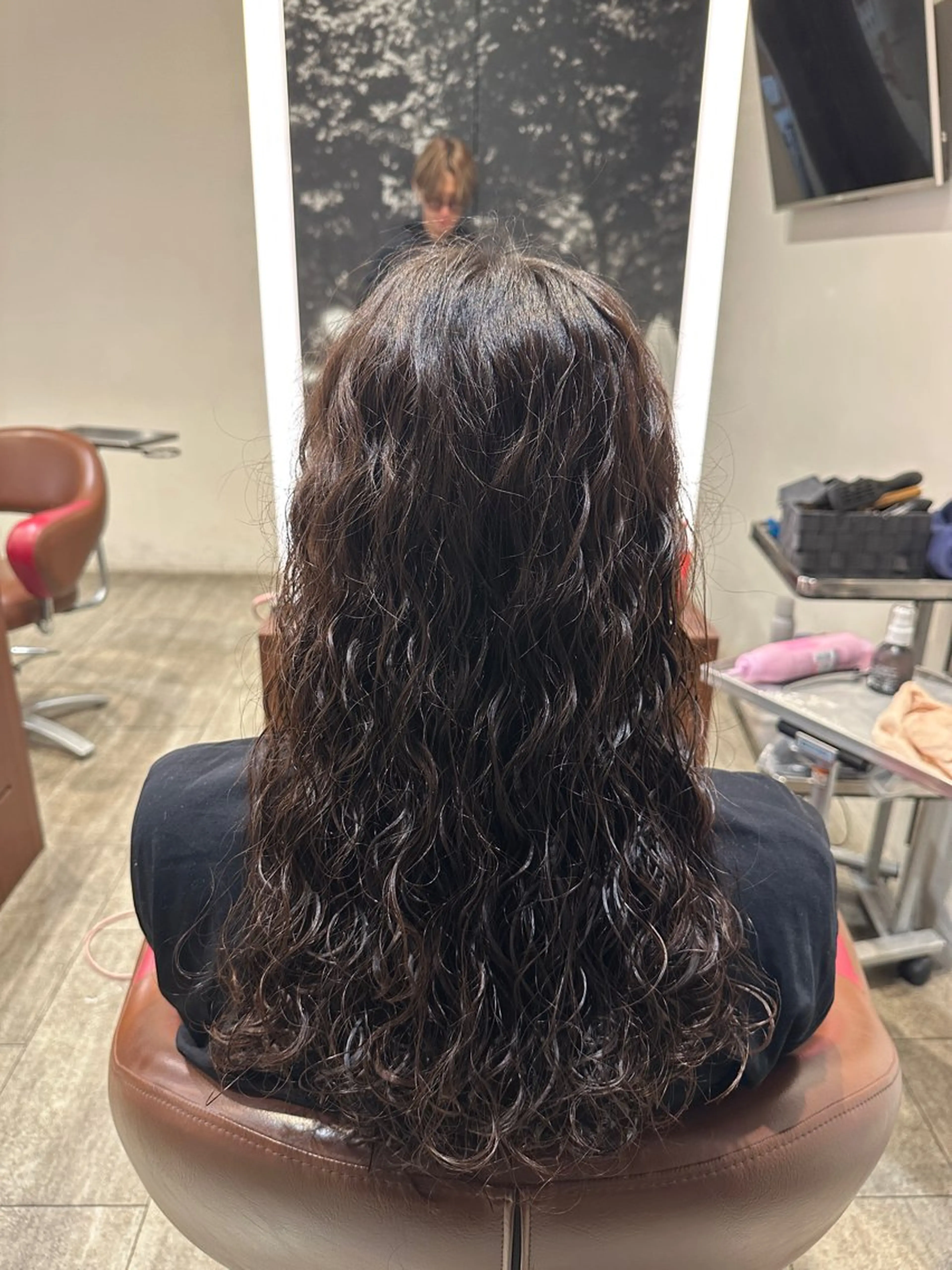 ロング パーマ メンズパーマ/レイヤ ーカット岡田遥希のヘアスタイル