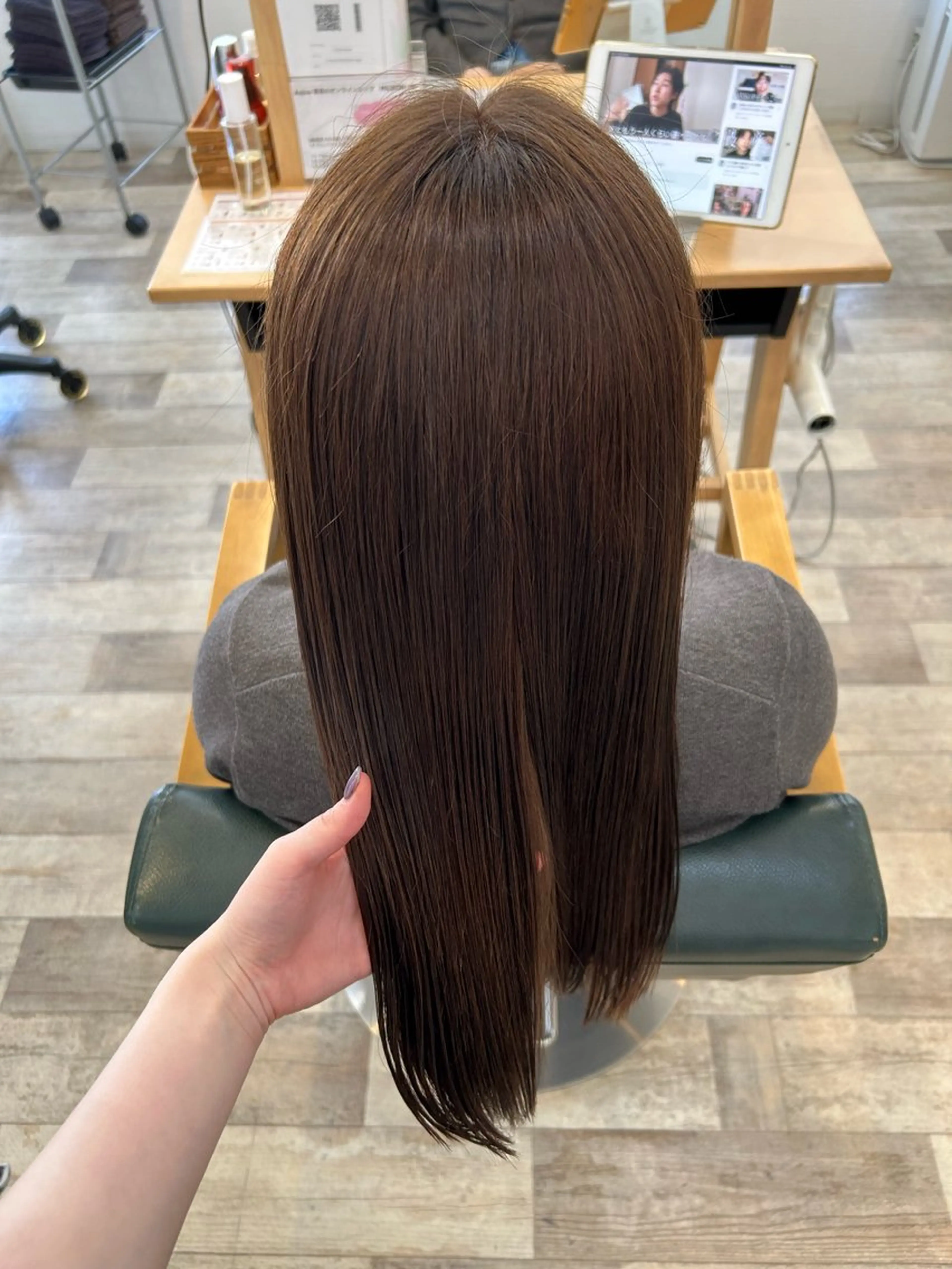 カラー ベージュカラー ヘアカラー 青木 優雅のヘアスタイル