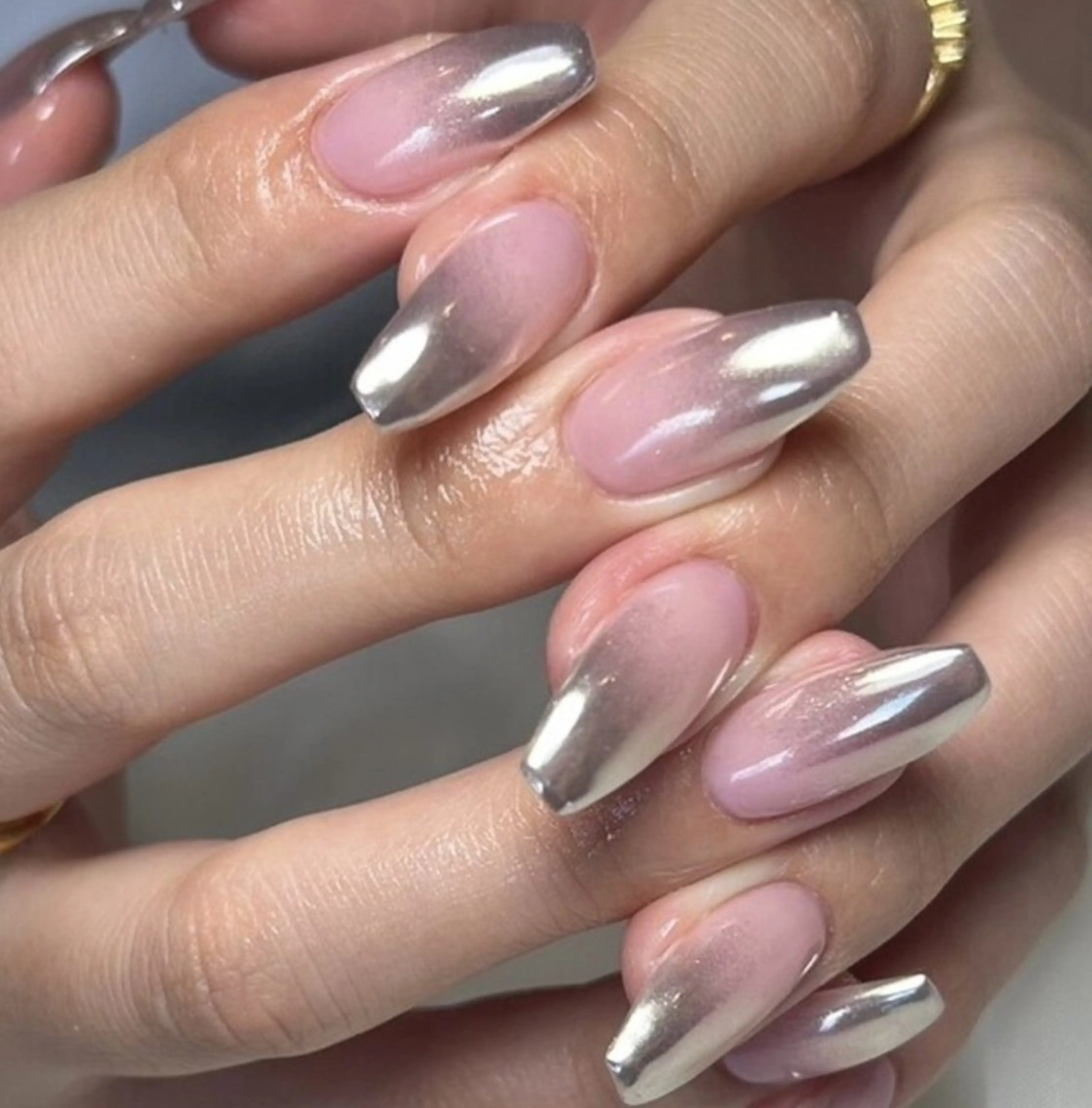 ネイル elu船橋店 KAORIのネイルデザイン