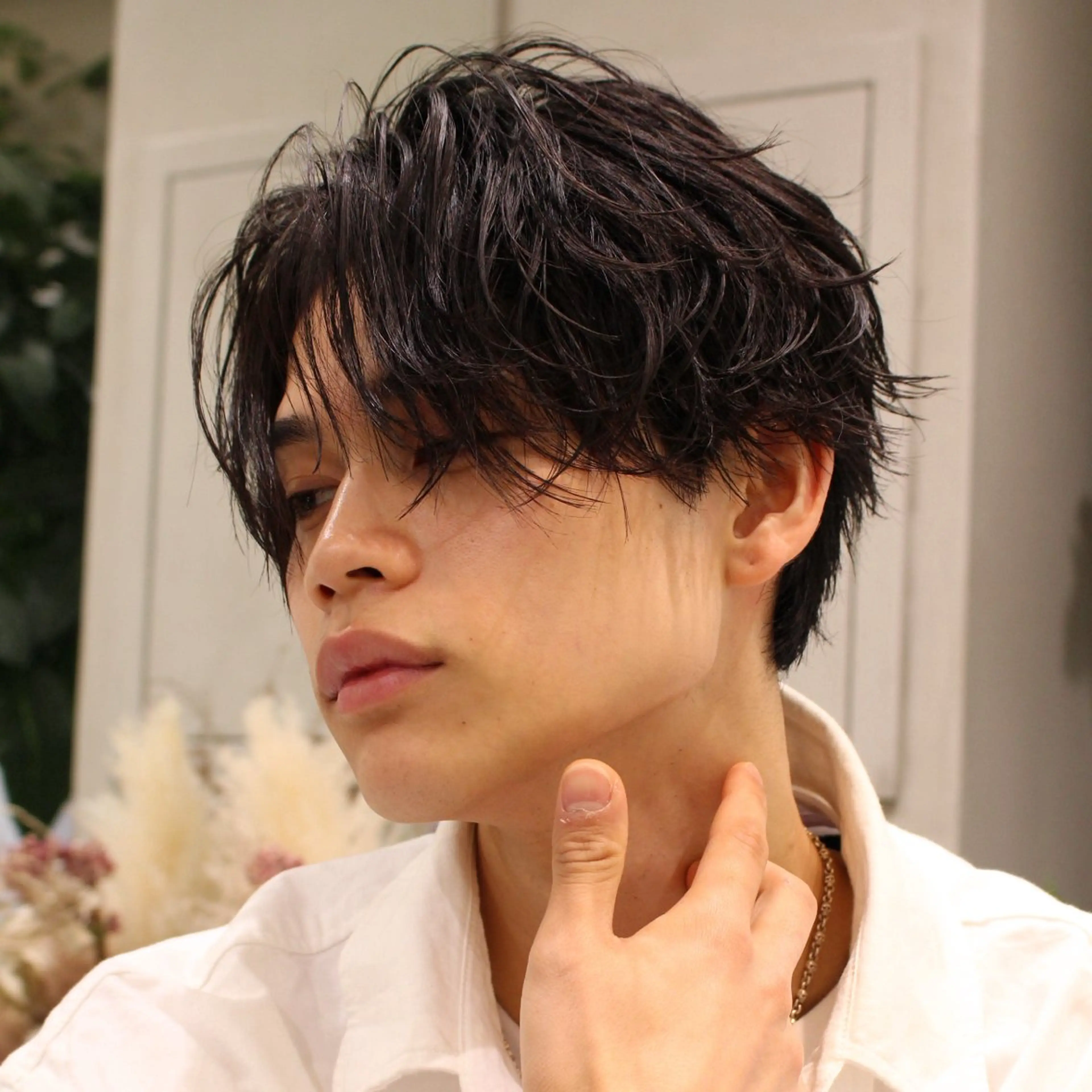 ミディアム カラー パーマ ミディアムパーマ ニュアンスパーマ カット ヘアカラー パーマ 【池袋店 店長】伊藤 昂樹/曲がる縮毛矯正のヘアスタイル