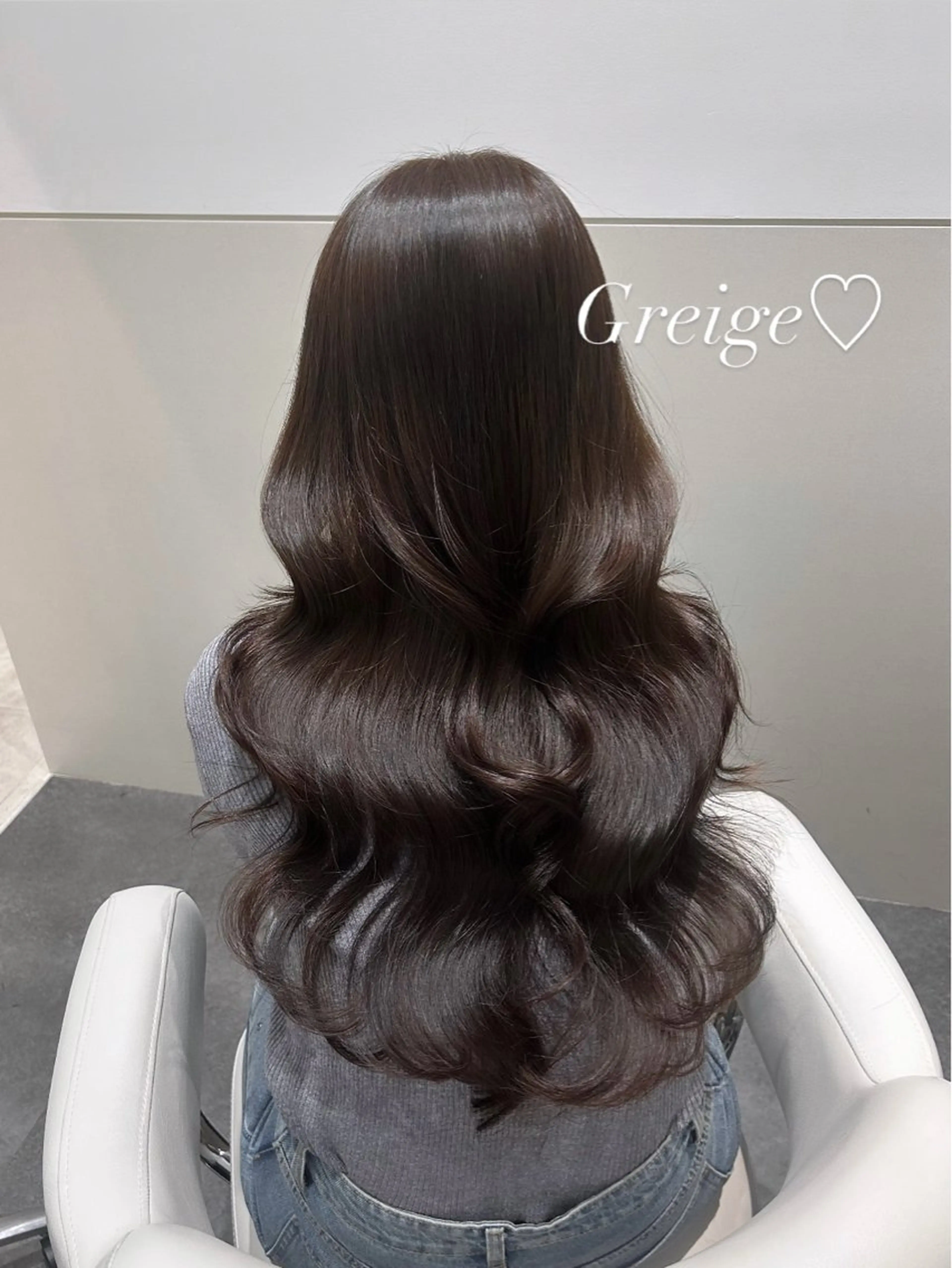 ロング カラー 透明感カラー グレージュ 🩷韓国ヘア/ヨシン モリ🩷Maikaのヘアスタイル