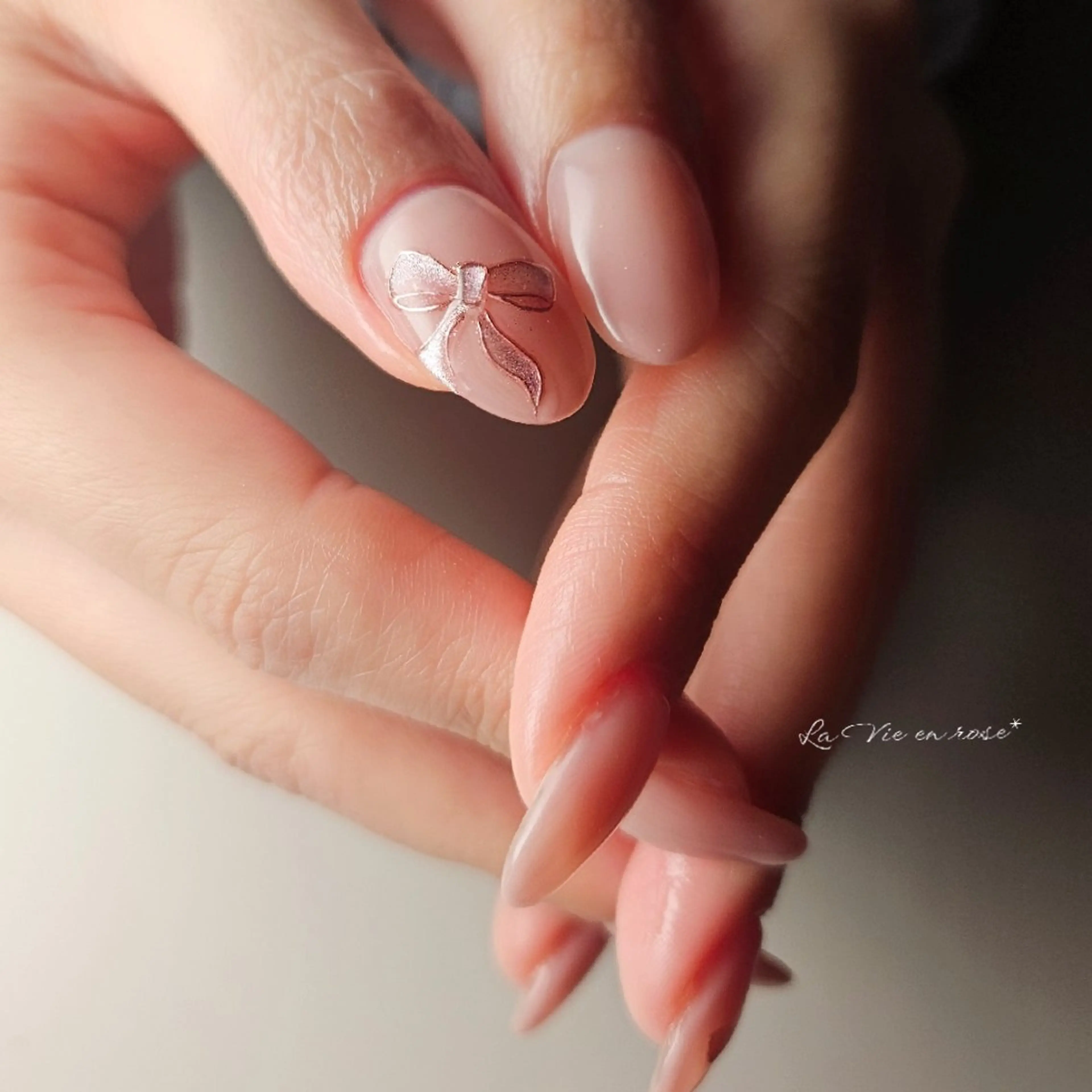 ネイル ラヴィアン ローズのネイルデザイン