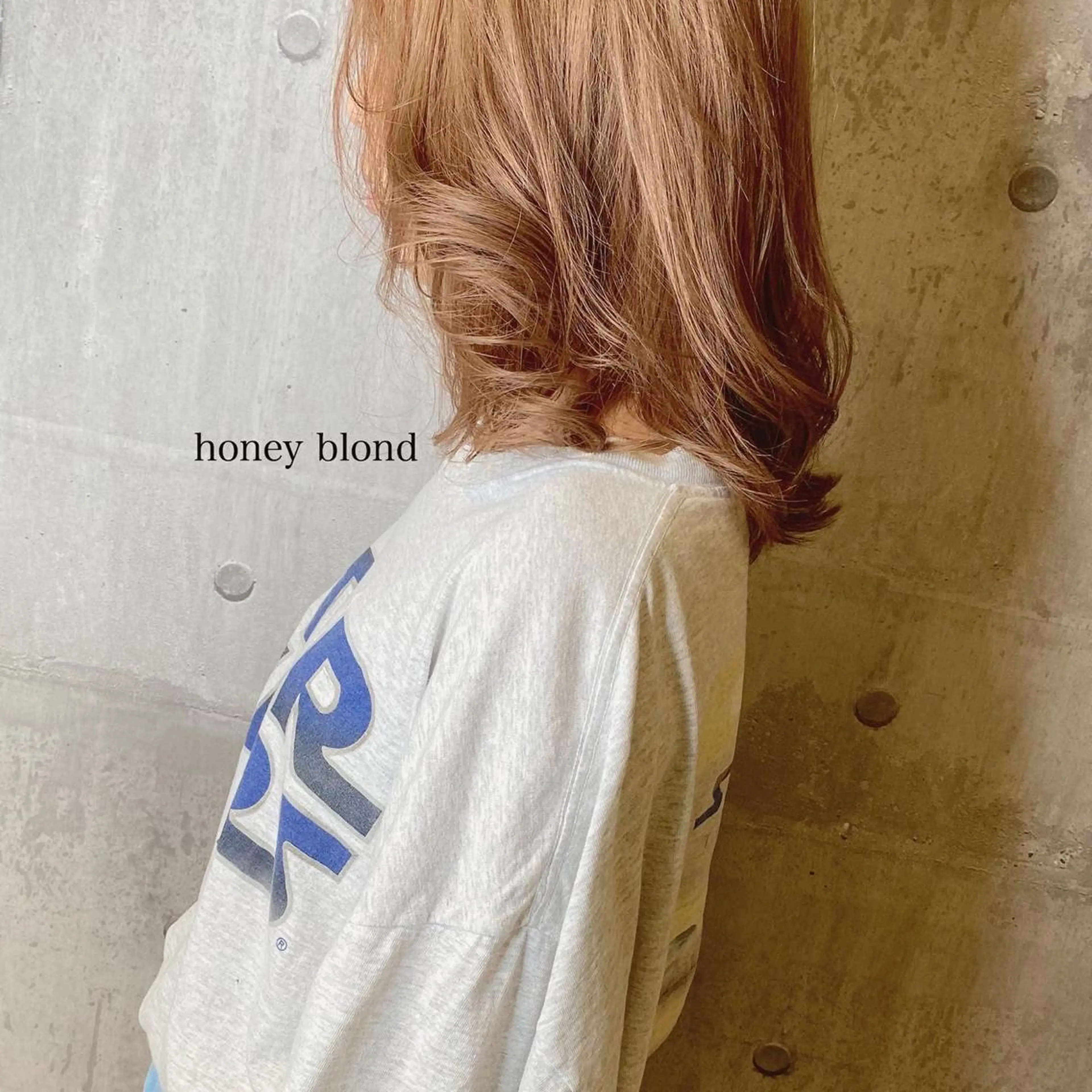 ミディアム カラー ブロンド カット ヘアカラー トリートメント 田室 和幸のヘアスタイル