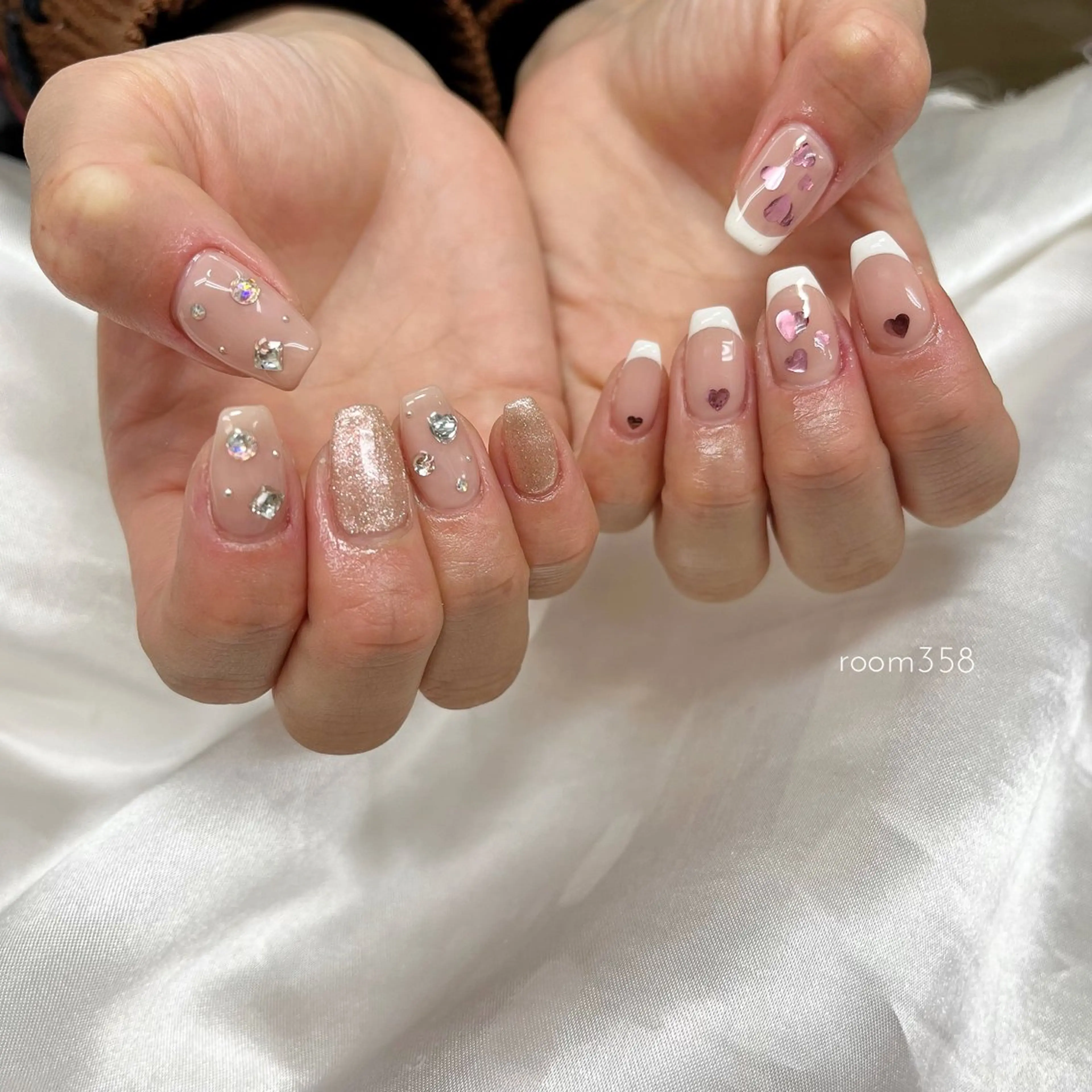 ネイル ハンドネイル room358 .のネイルデザイン