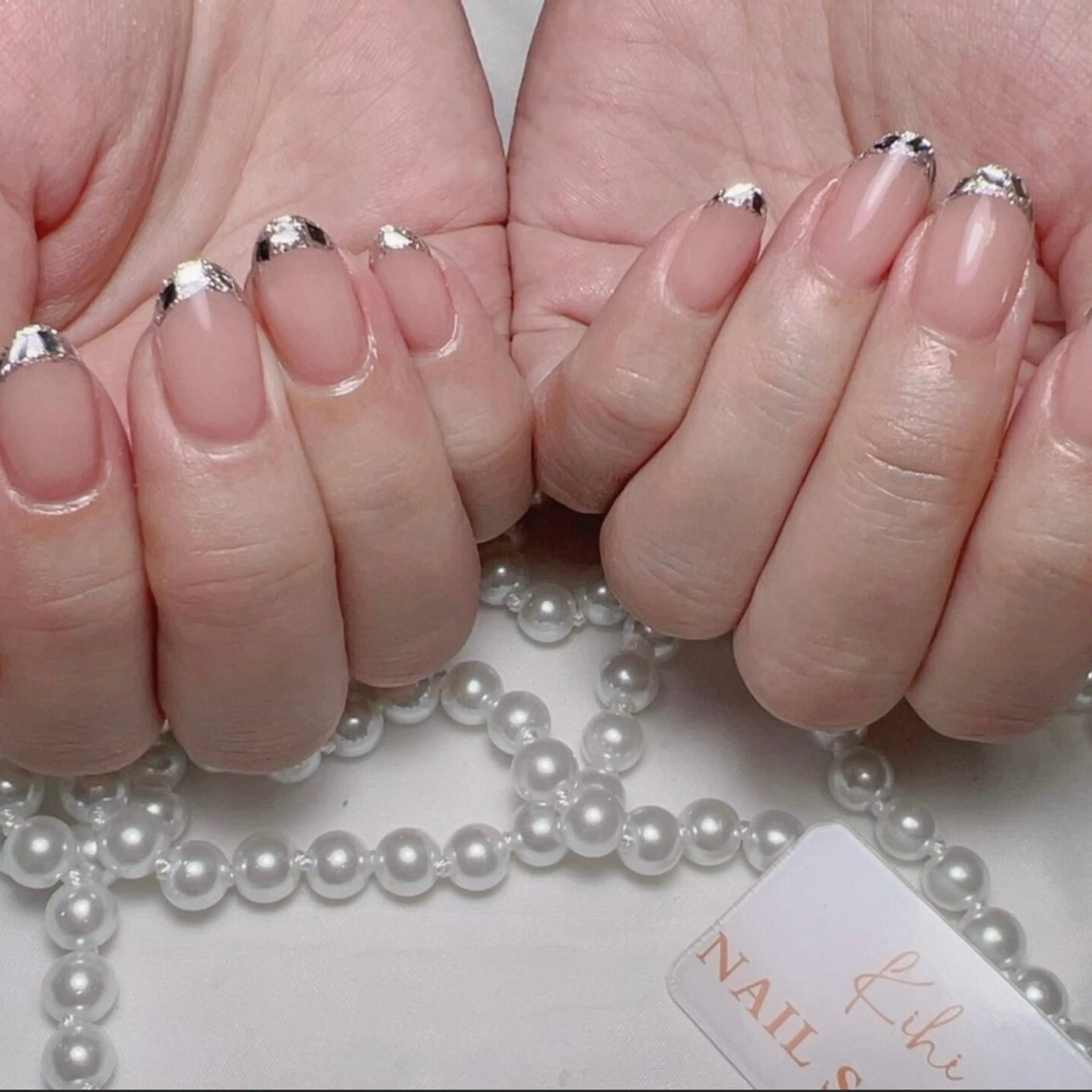 ネイル アートネイル フレンチネイル ジェルネイル グラデーション 韓国ネイル ハンドネイル 💕鈴木ユリ パラジェル/オフ無料のネイルデザイン