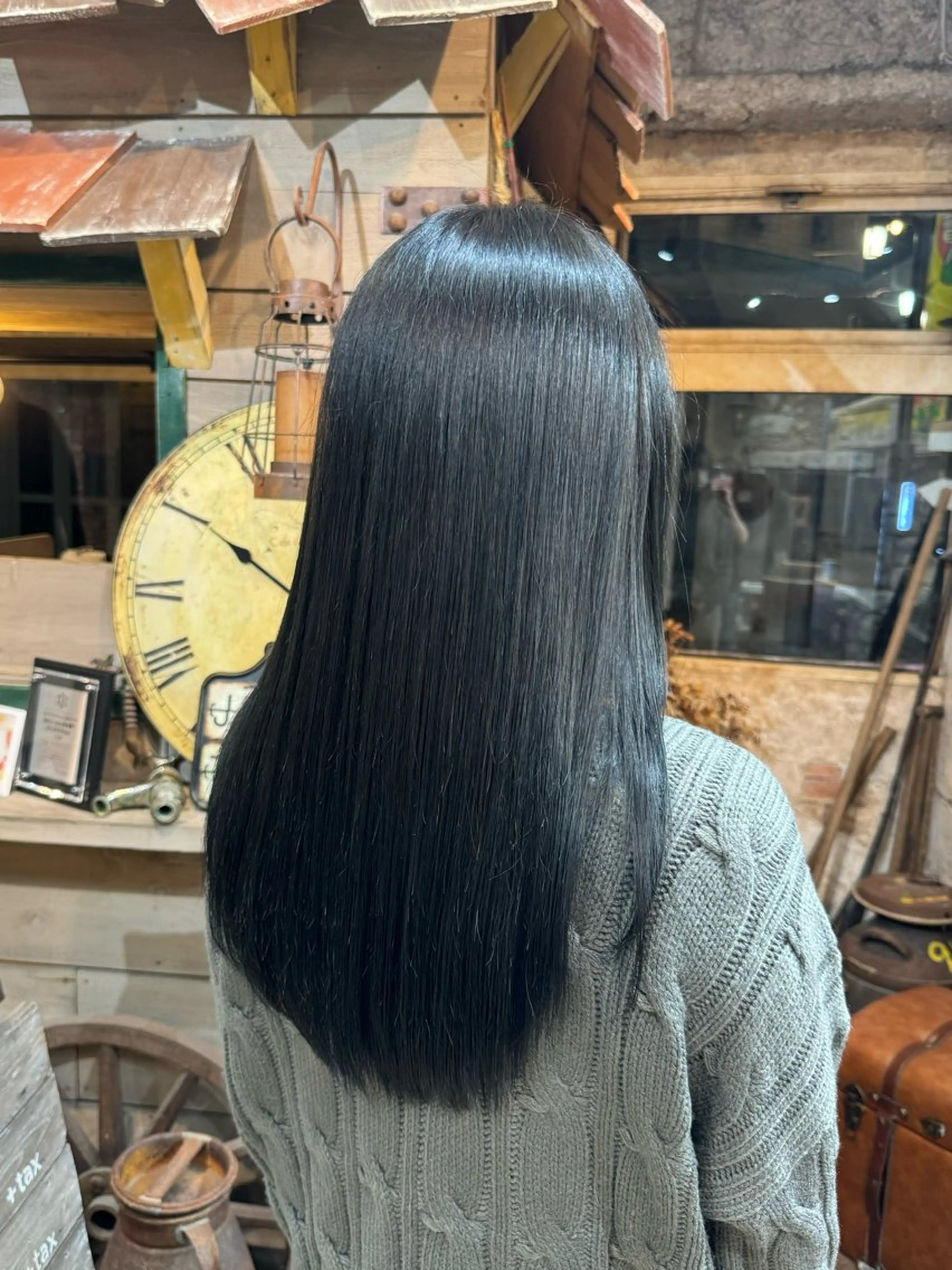 セミロング カラー 透明感カラー 髪質改善 ヘアカラー 髪質改善カラー /高山奈夕のヘアスタイル