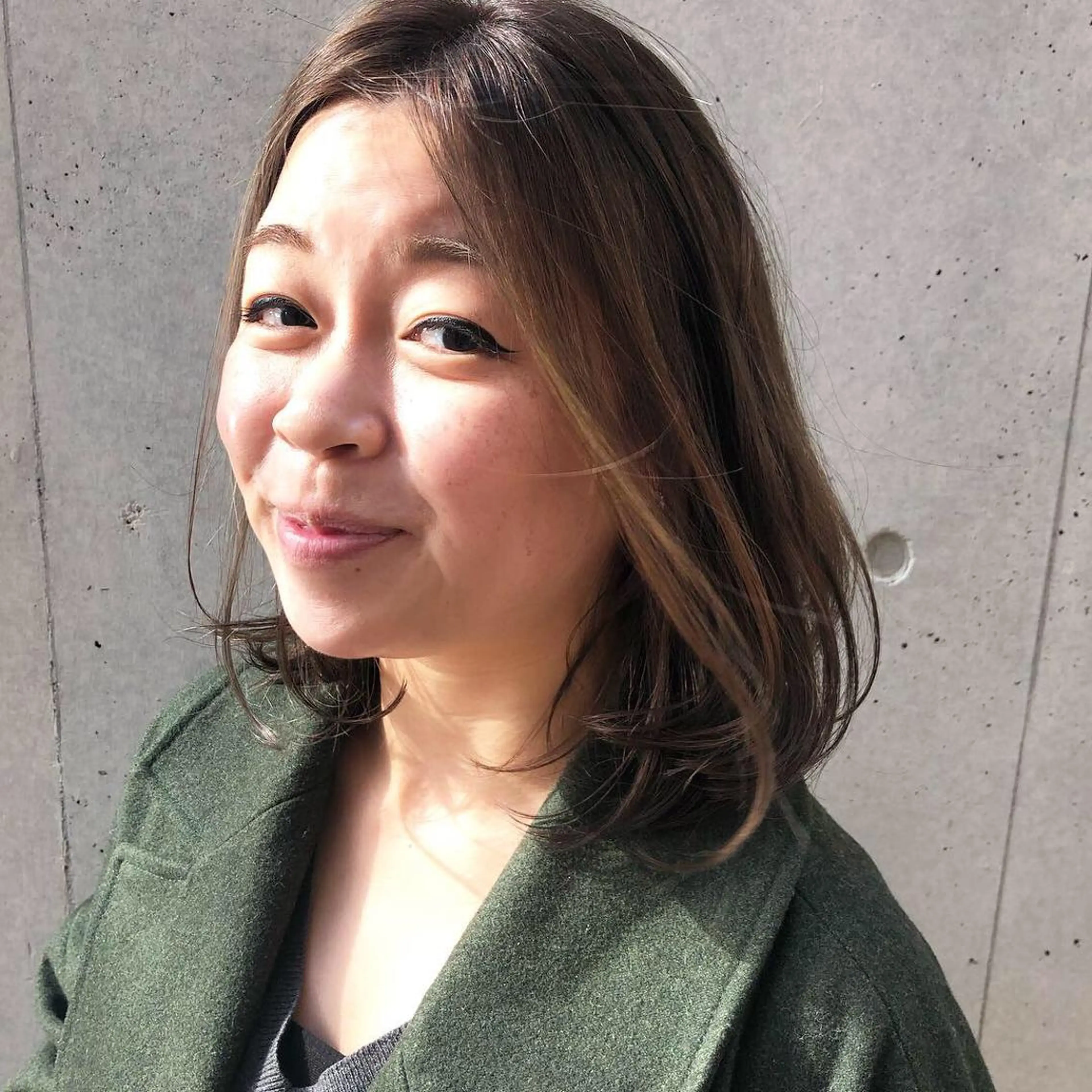 ミディアム カラー パーマ ヘアアレンジ 【白髪ぼかし 専門GBG】自由が丘のヘアスタイル