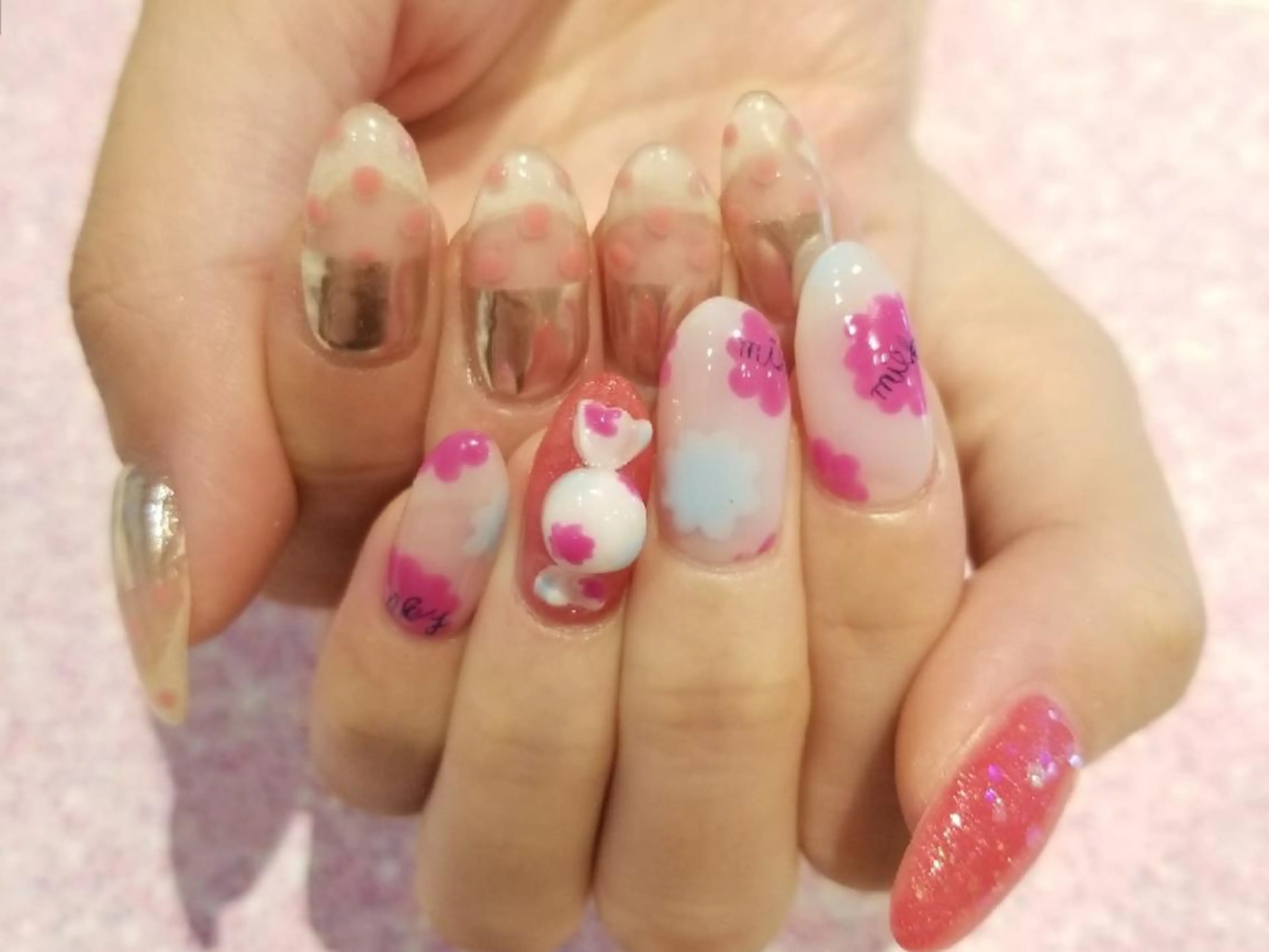 ネイル 鈴木 ゆいのネイルデザイン