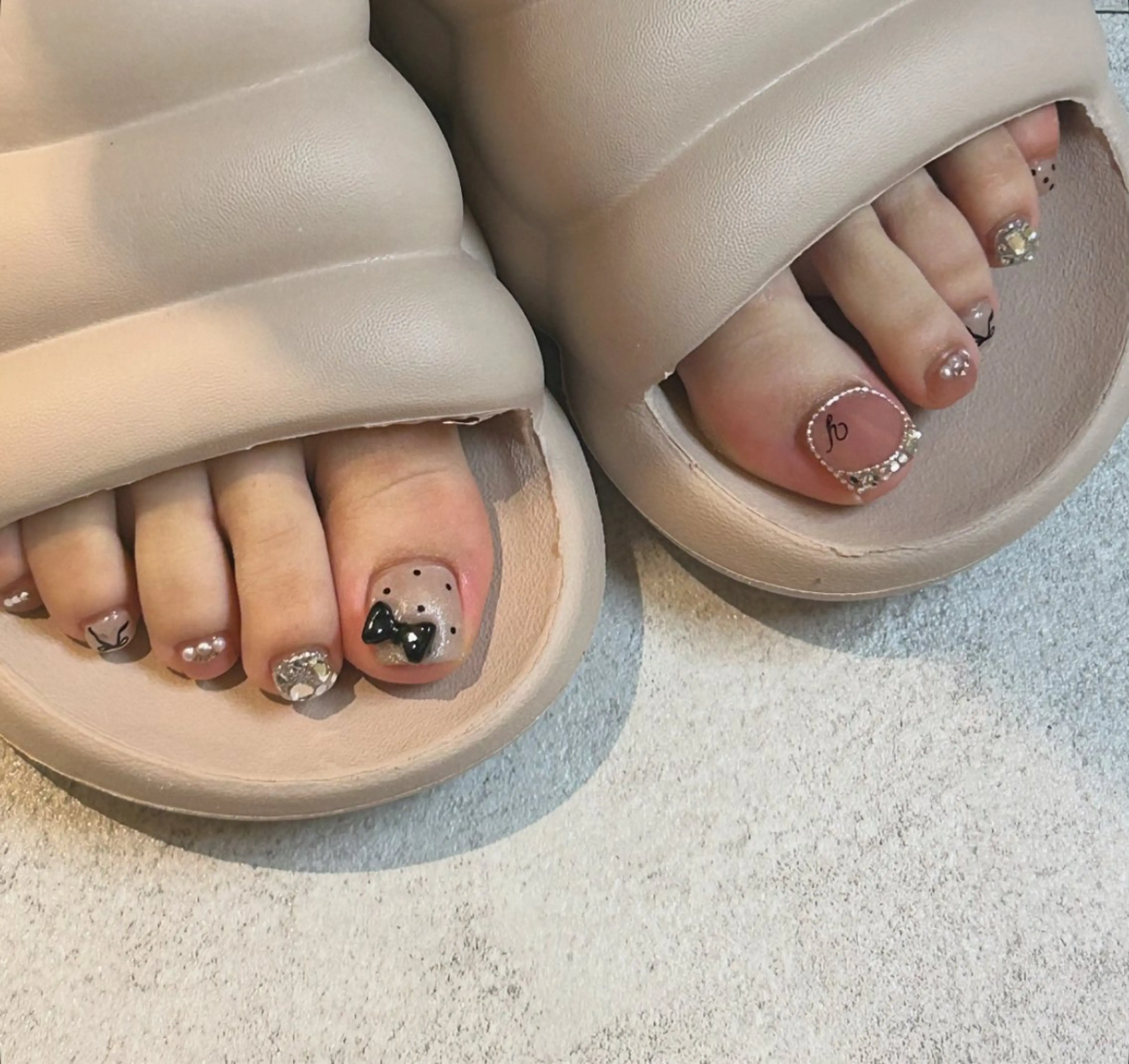 ネイル laboT nuit airiのネイルデザイン