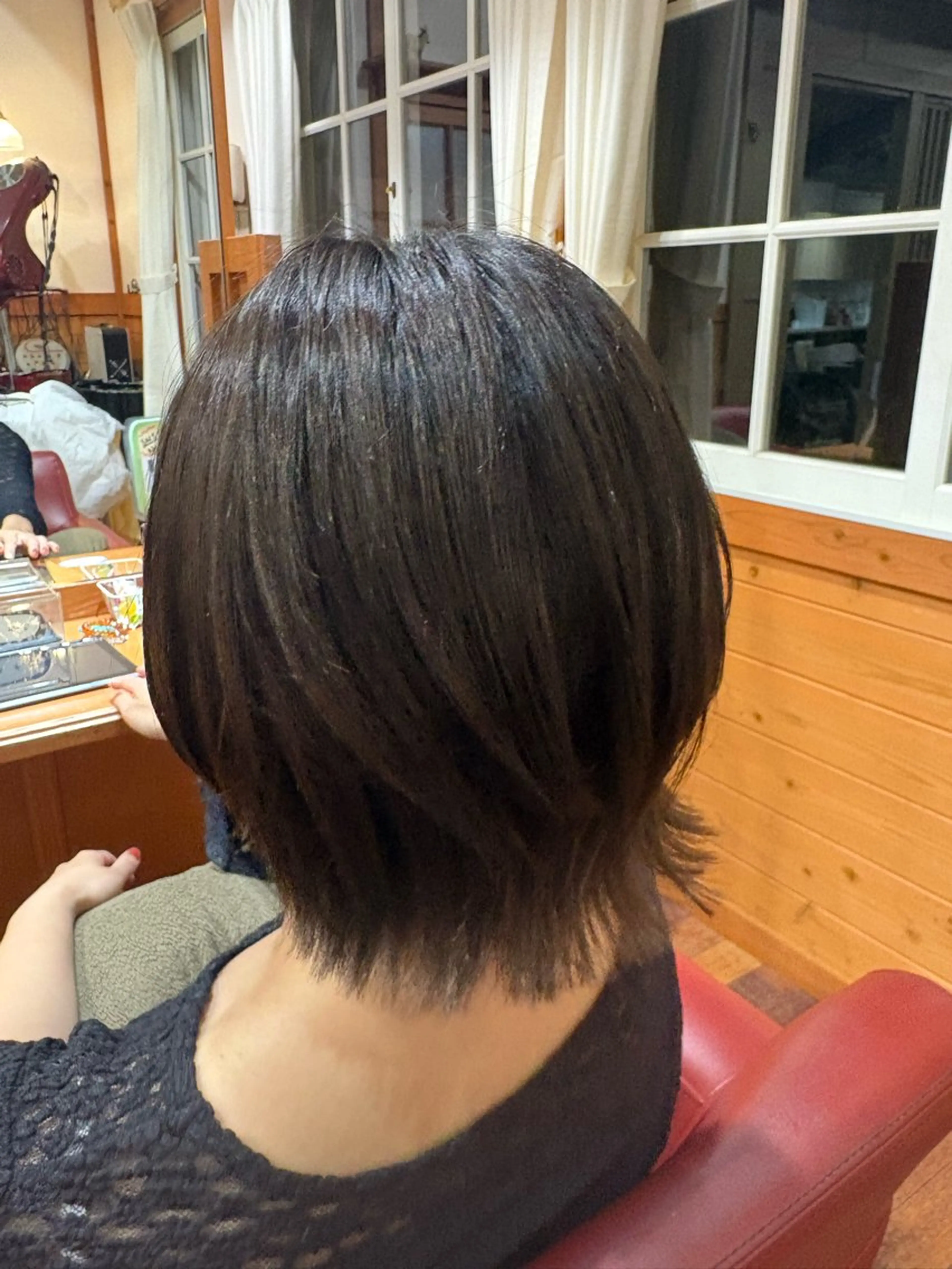 ミディアム 國友 美空のヘアスタイル