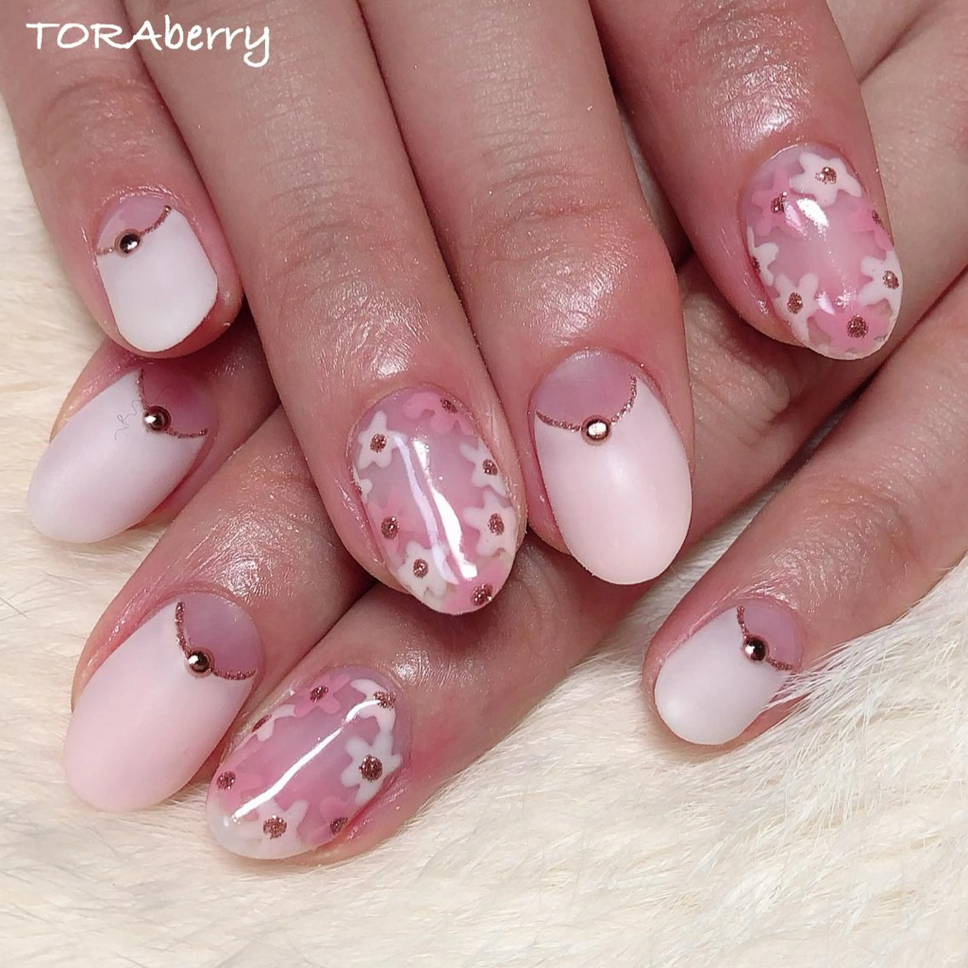 ネイル ハンドネイル ネイリスト なつみのネイルデザイン