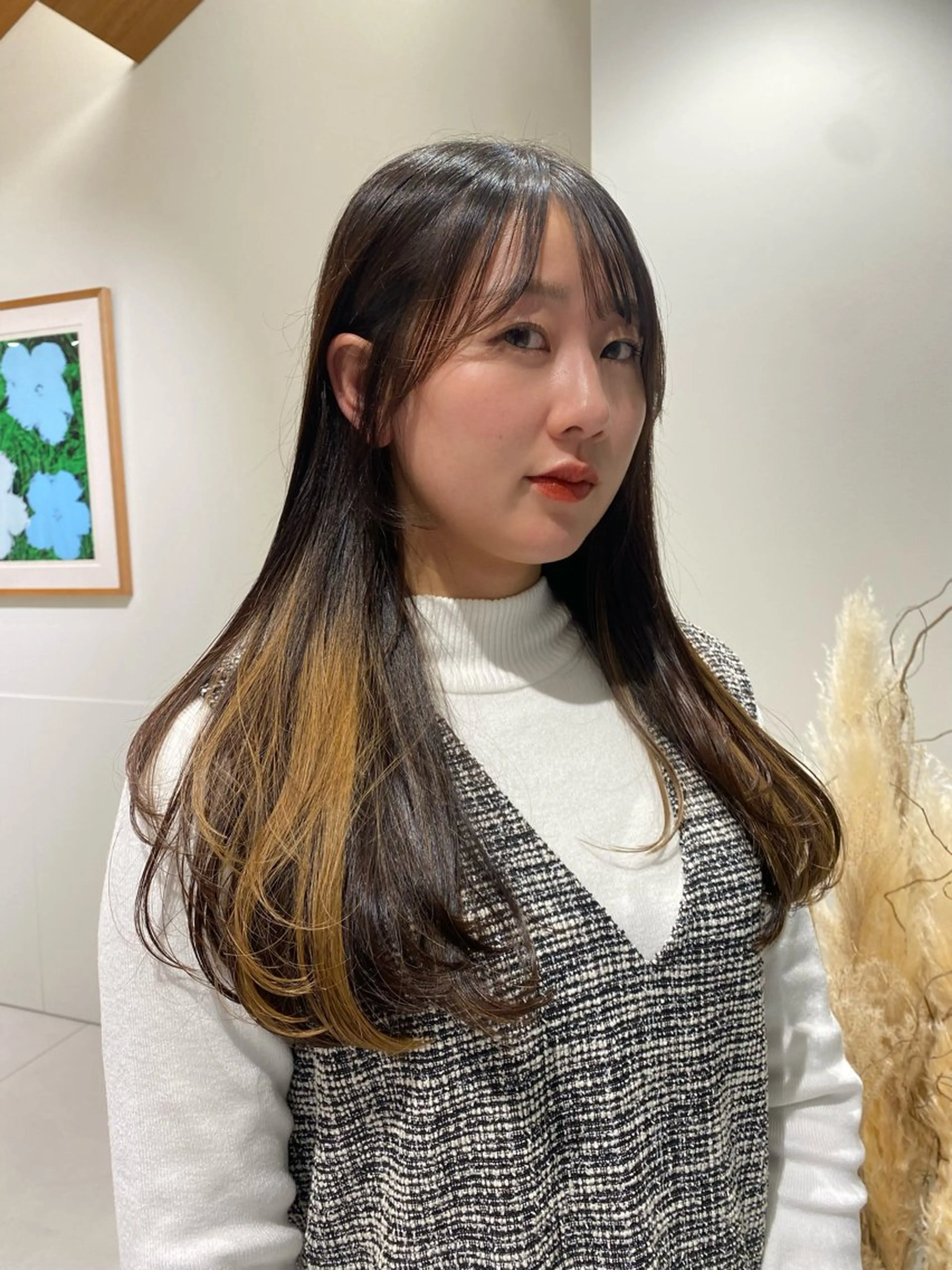 ロング 顔周りカット 🎀透明感× 暖色カラーつな🎀のヘアスタイル