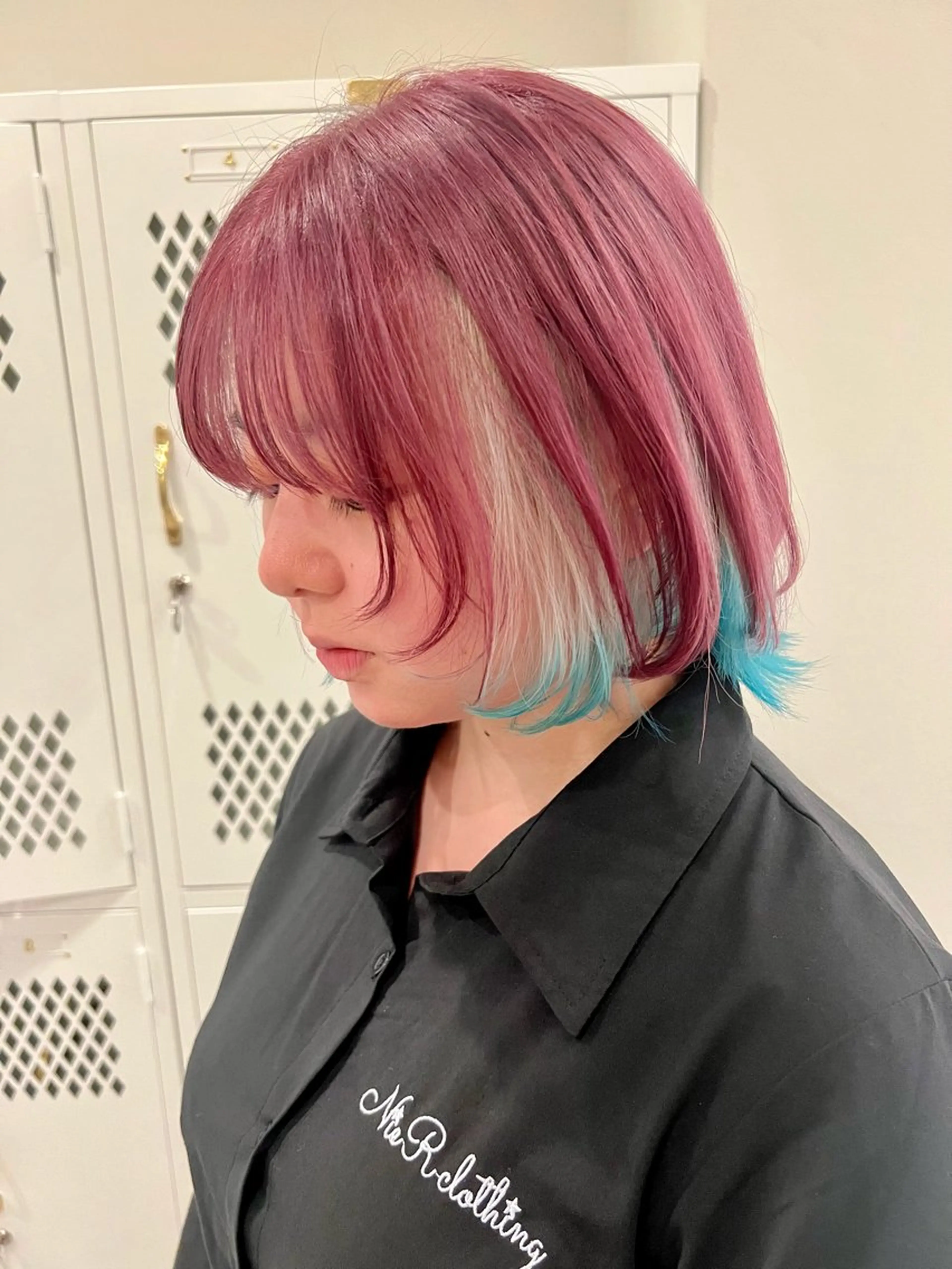 ミディアム カット ヘアカラー トリートメント 興津/韓国レイヤー ダブルカラー美髪縮毛のヘアスタイル